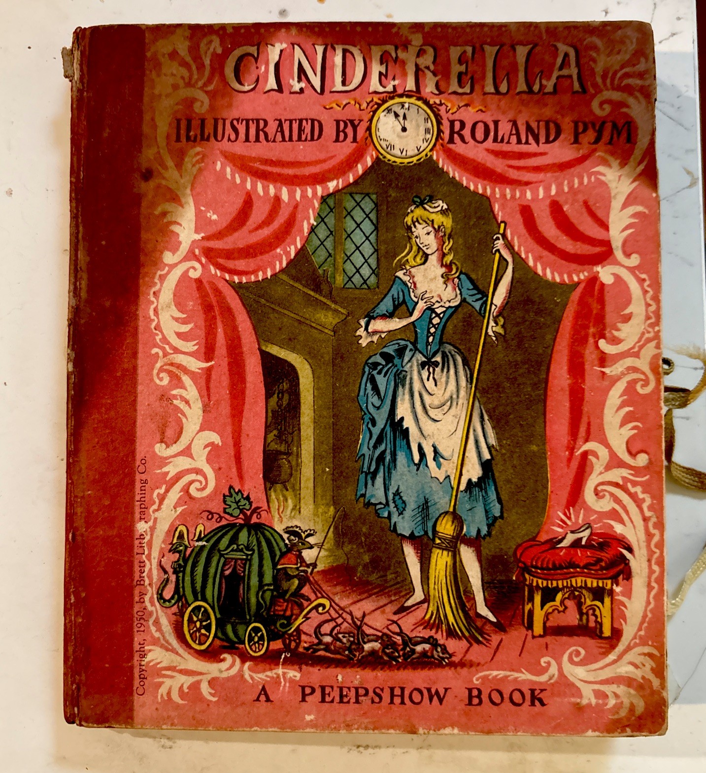 Peepshow Book Cinderella 3-D Pop-Up