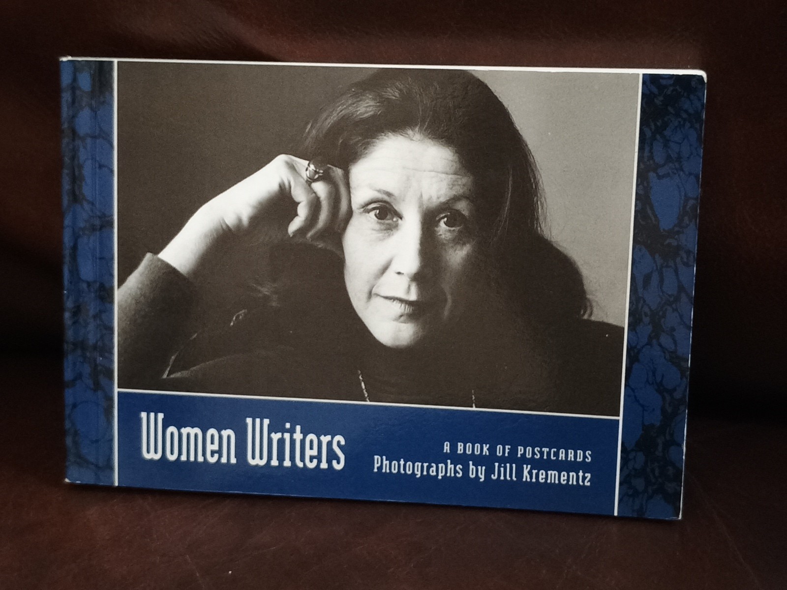 WOMEN WRITERS: A Book of Postcards. (30 x. Photographs b Jill Krementz). NEW