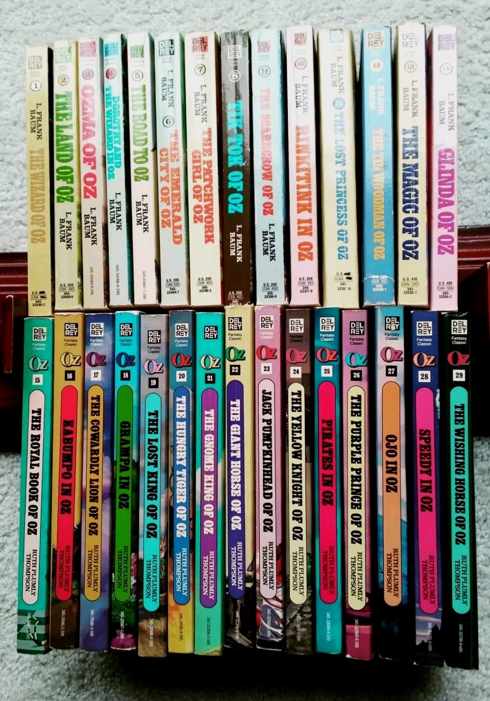 OZ Series Del Rey Paperback Lot #1-29 (Frank Baum/Ruth Thompson)