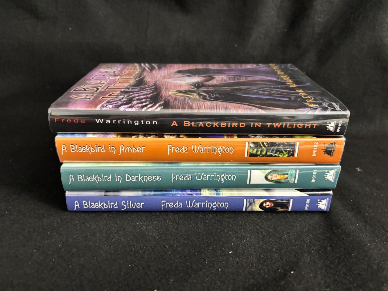 NEW RARE* Blackbird 1-4 HARDCOVER Fred Warrington Silver Darkness Amber Twilght