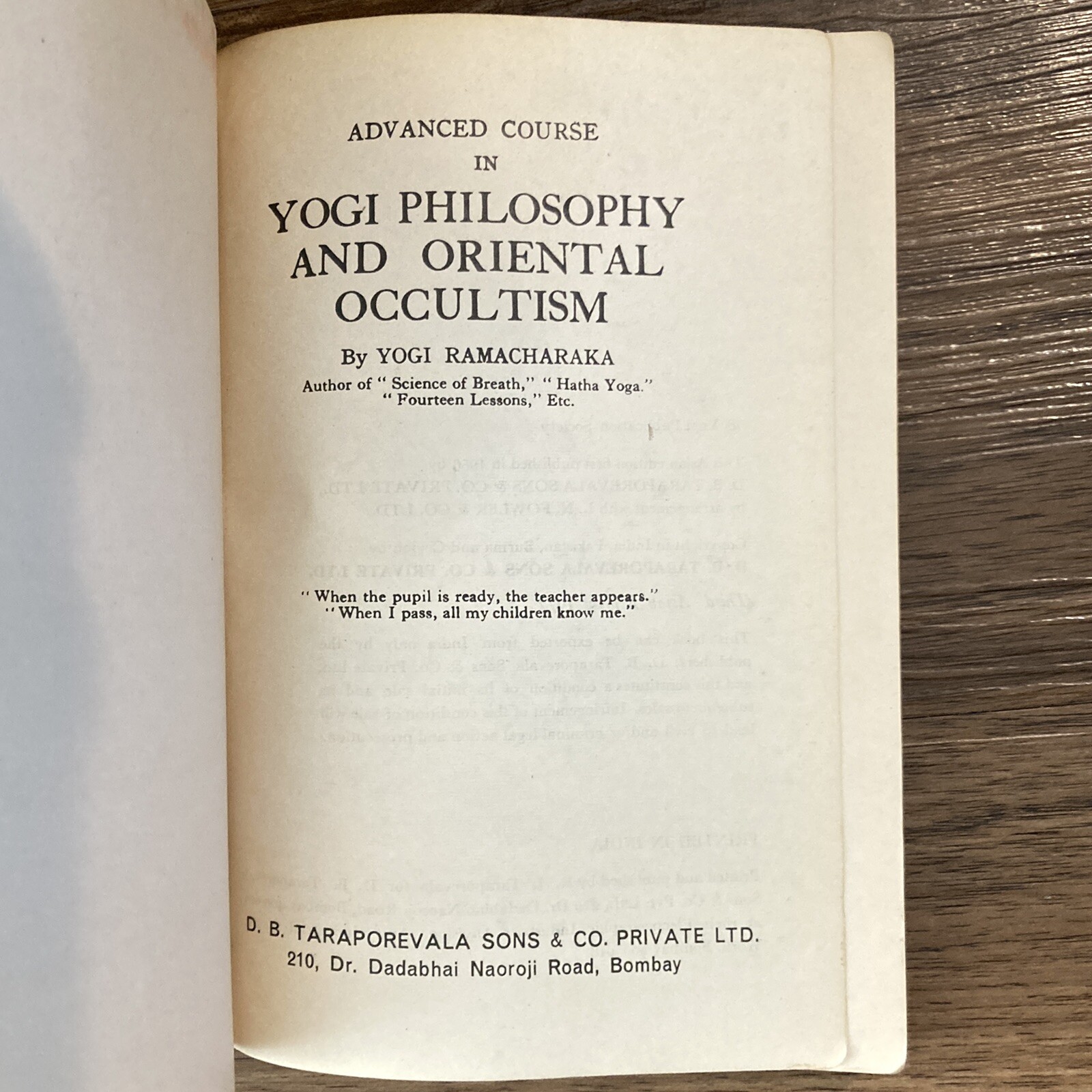 Advanced Course in Yoga Philosophy & Oriental Occultism – Yogi Ramacharaka 1977