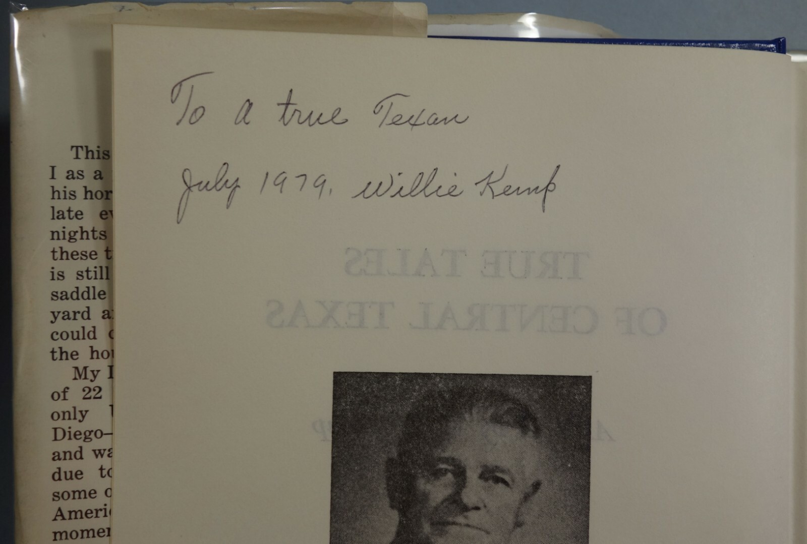 Texana- True Tales of Central Texas by Willie Kemp- Signed_ 381 pages illustrate
