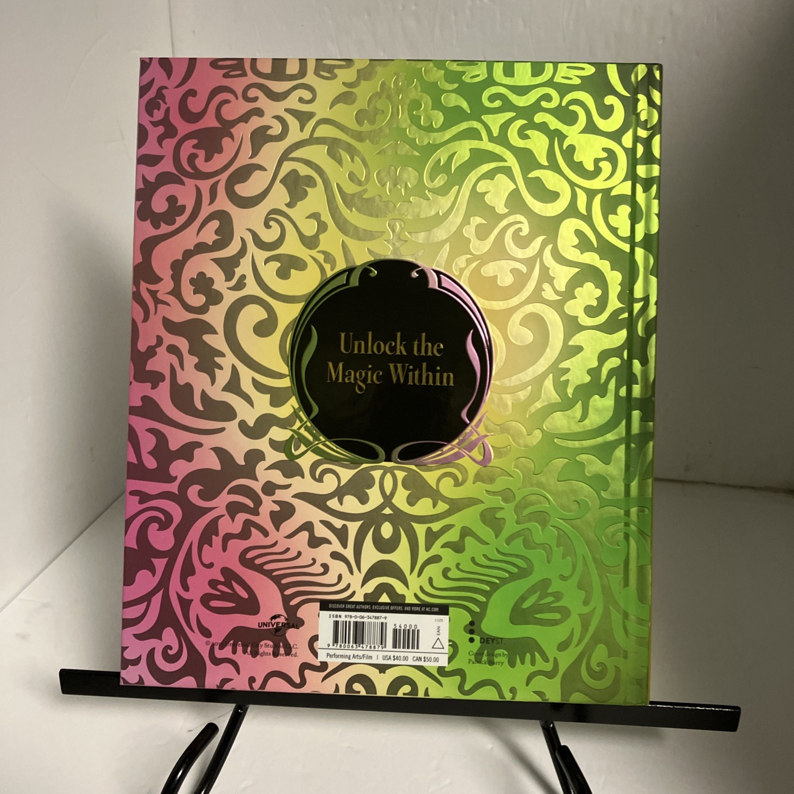 wicked: the official visual companion Book