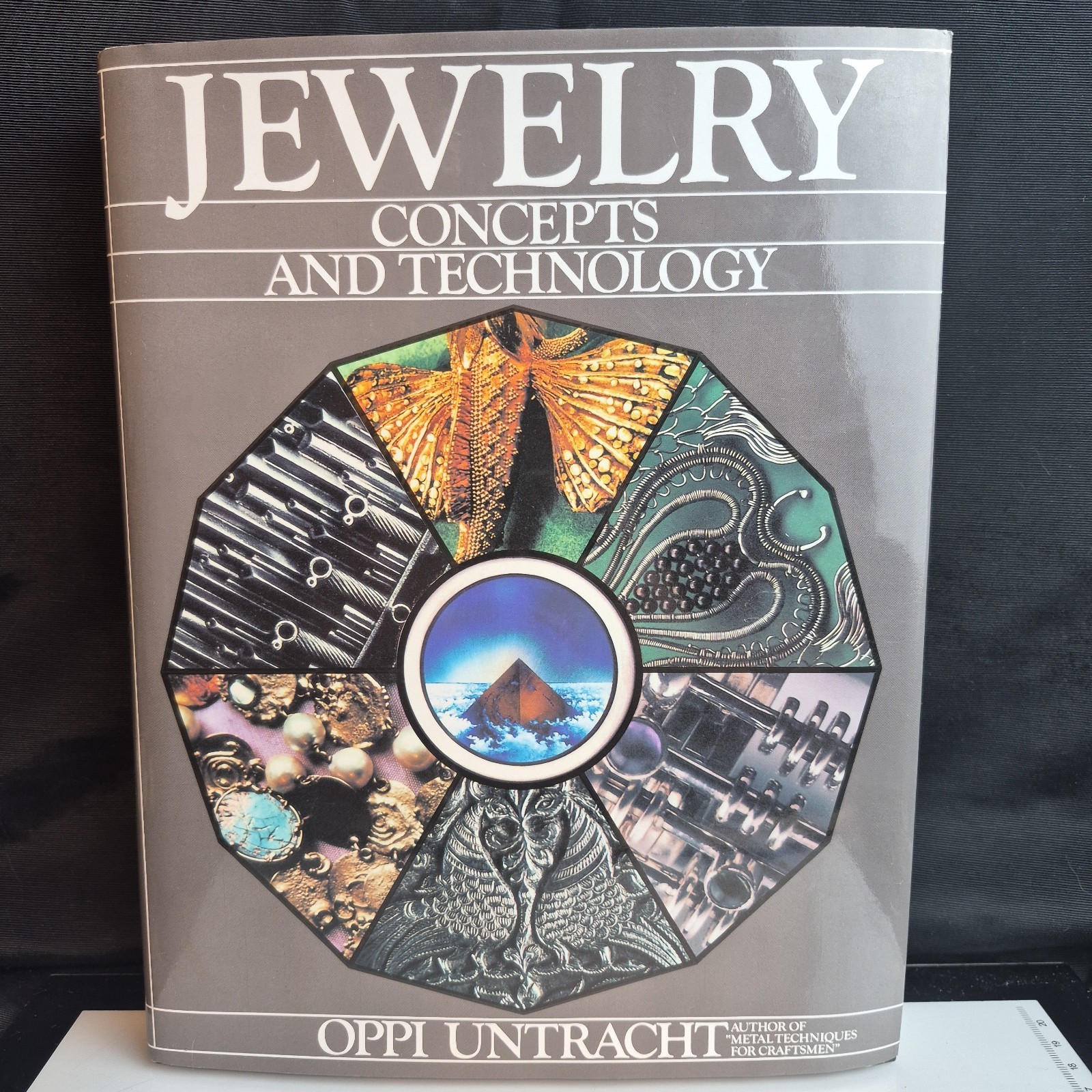 Jewelry Concepts and Technology by Oppi Untracht 1985 Hardcover Book 840 Pages