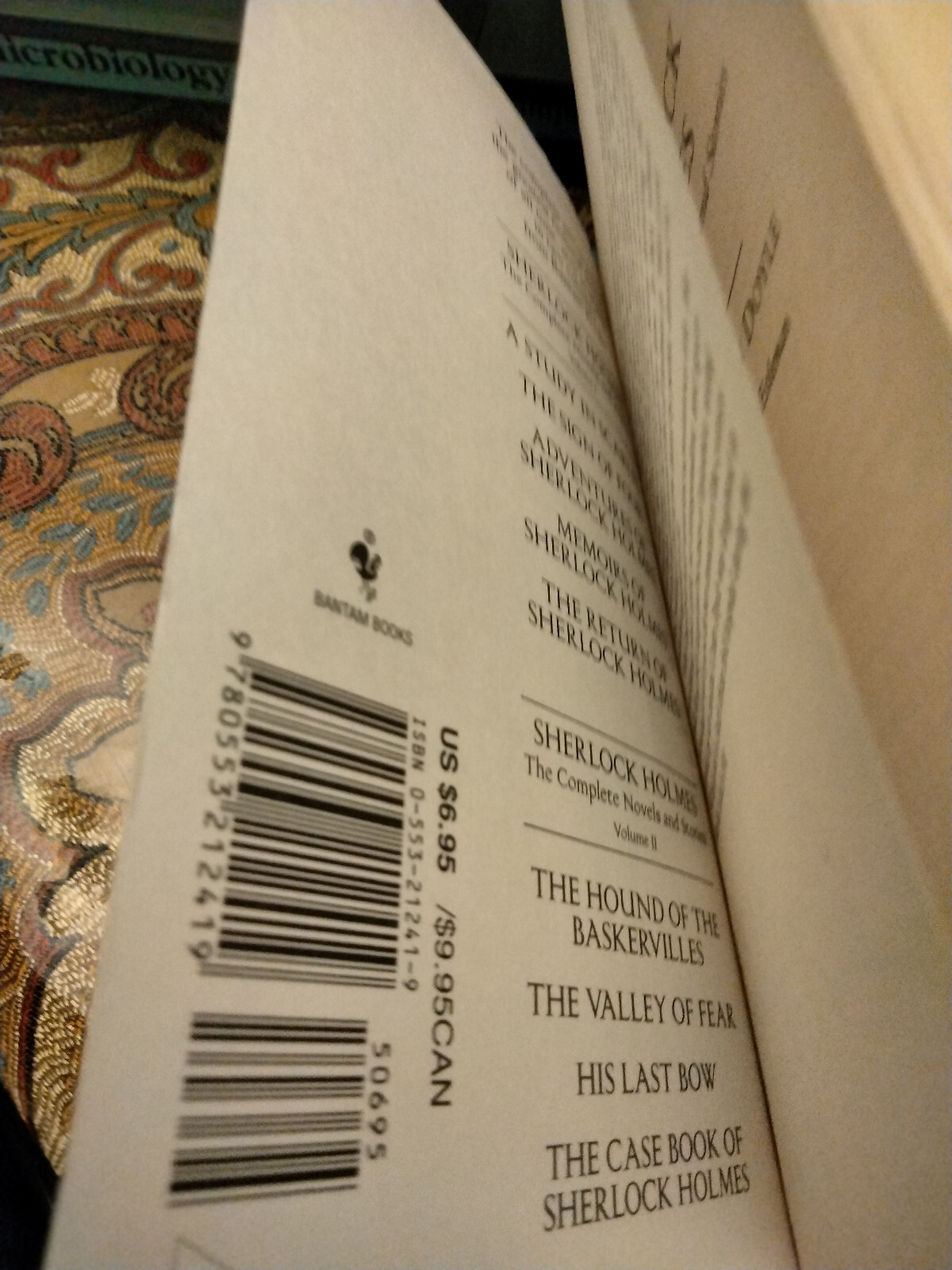 Bantam Classics Series: The Complete Sherlock Holmes, Volume I. 752 Pages.