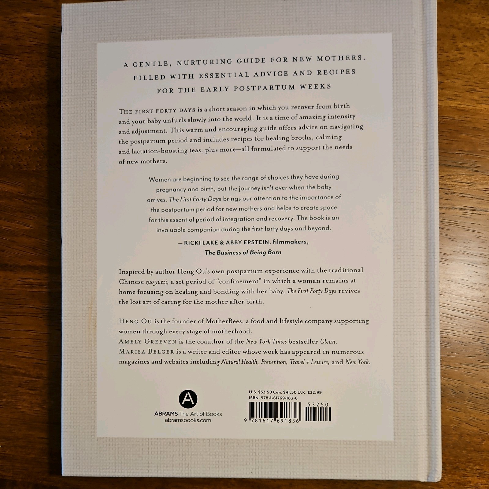The First Forty Days: Essential Art of Nourishing the New Mother