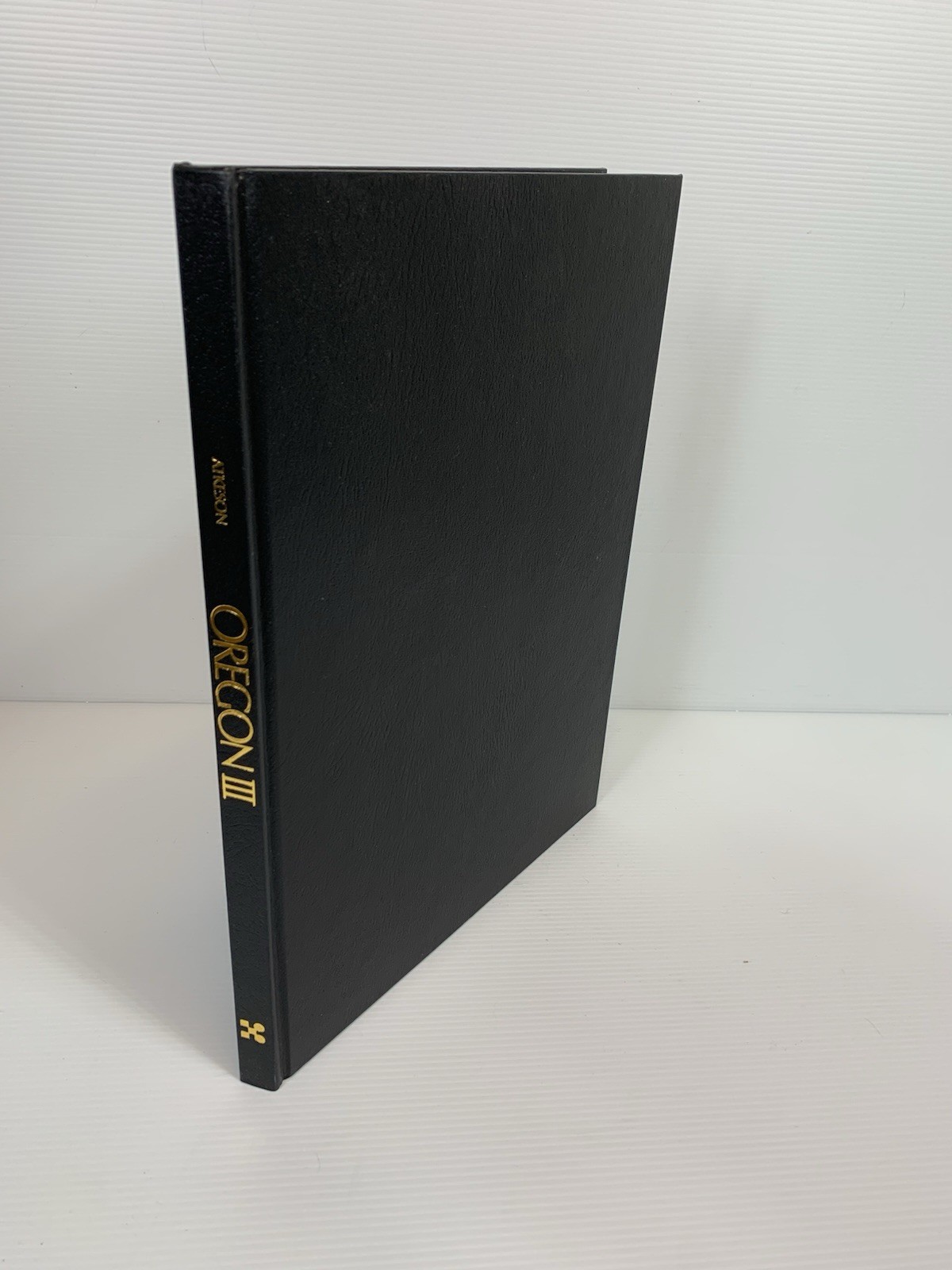 2003 OREGON III Book – Ray Atkeson – Ricahard Ross – Hardcover – Graphic Arts