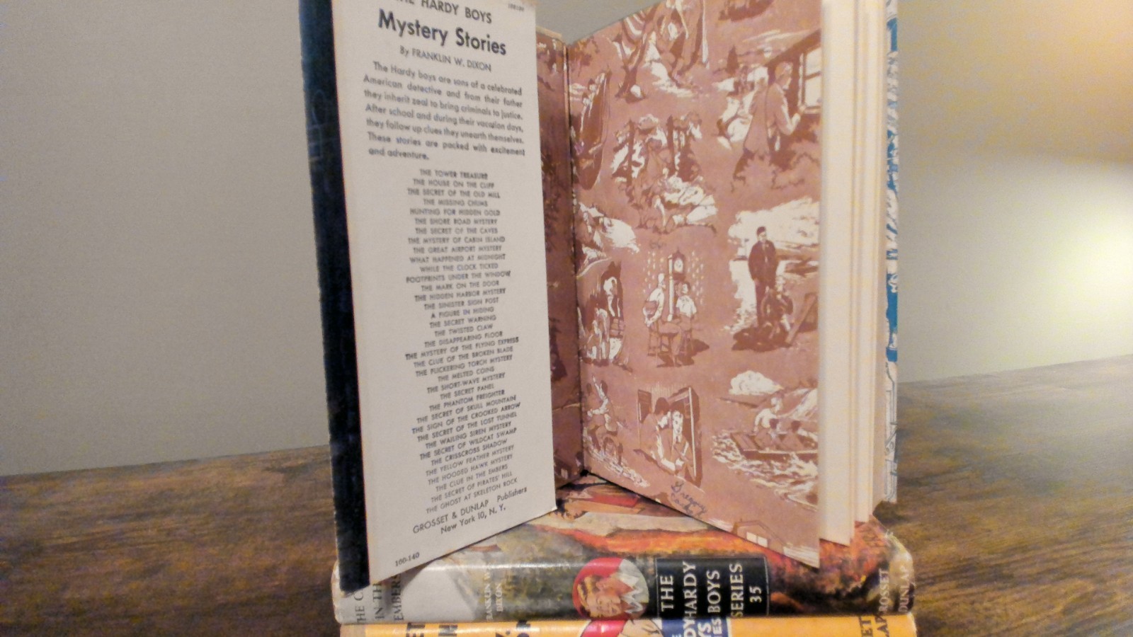 3 Vintage Hardy Boy Books – HCDJ – The Secret Warning, The Phantom Freighter, ..
