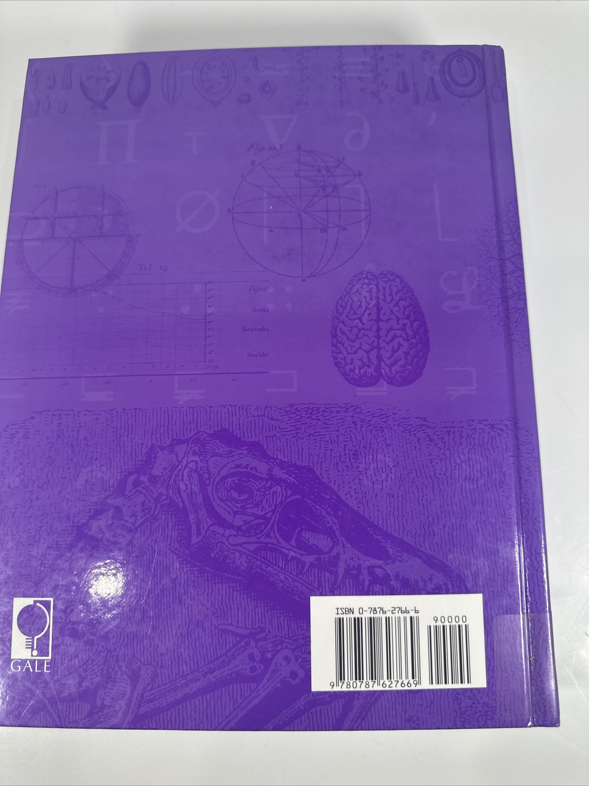 Notable Twentieth-Century Scientists McMurray, Emily J. 5 volumes.