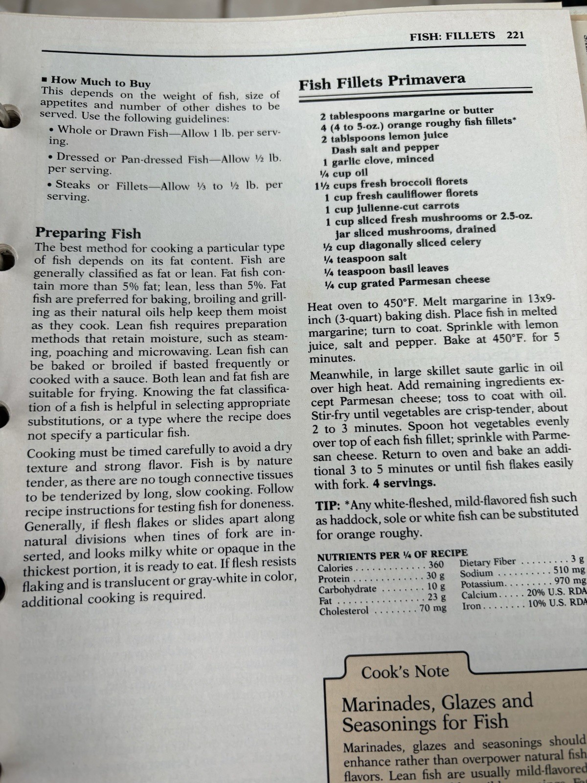Vintage 1989 The Pillsbury Cookbook 5 Ring Hardcover Binder 448 Pages