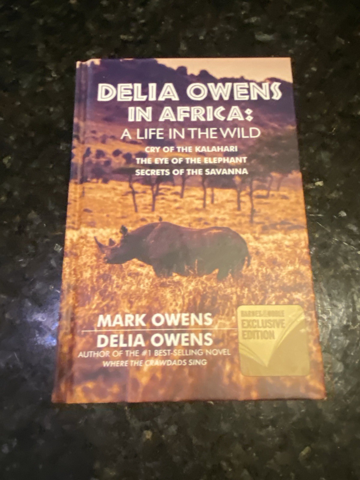 Delia Owens In Africa : A Life In The Wild by Mark Owens & Delia Owens (2019)