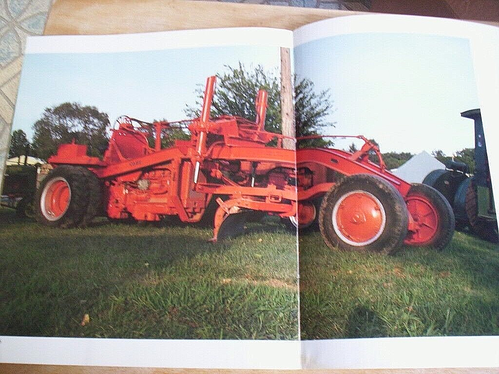 Case Tractors Steam to Diesel by Dave Arnold Published 1990