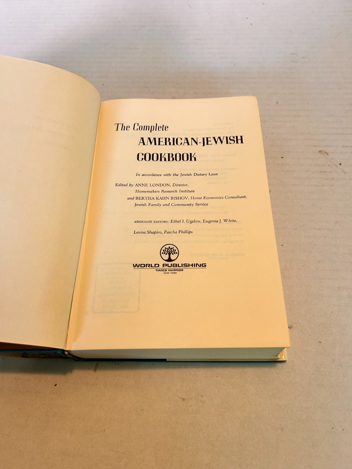 The Complete American-Jewish Cookbook Revised Edition First Print 1971 HCDJ