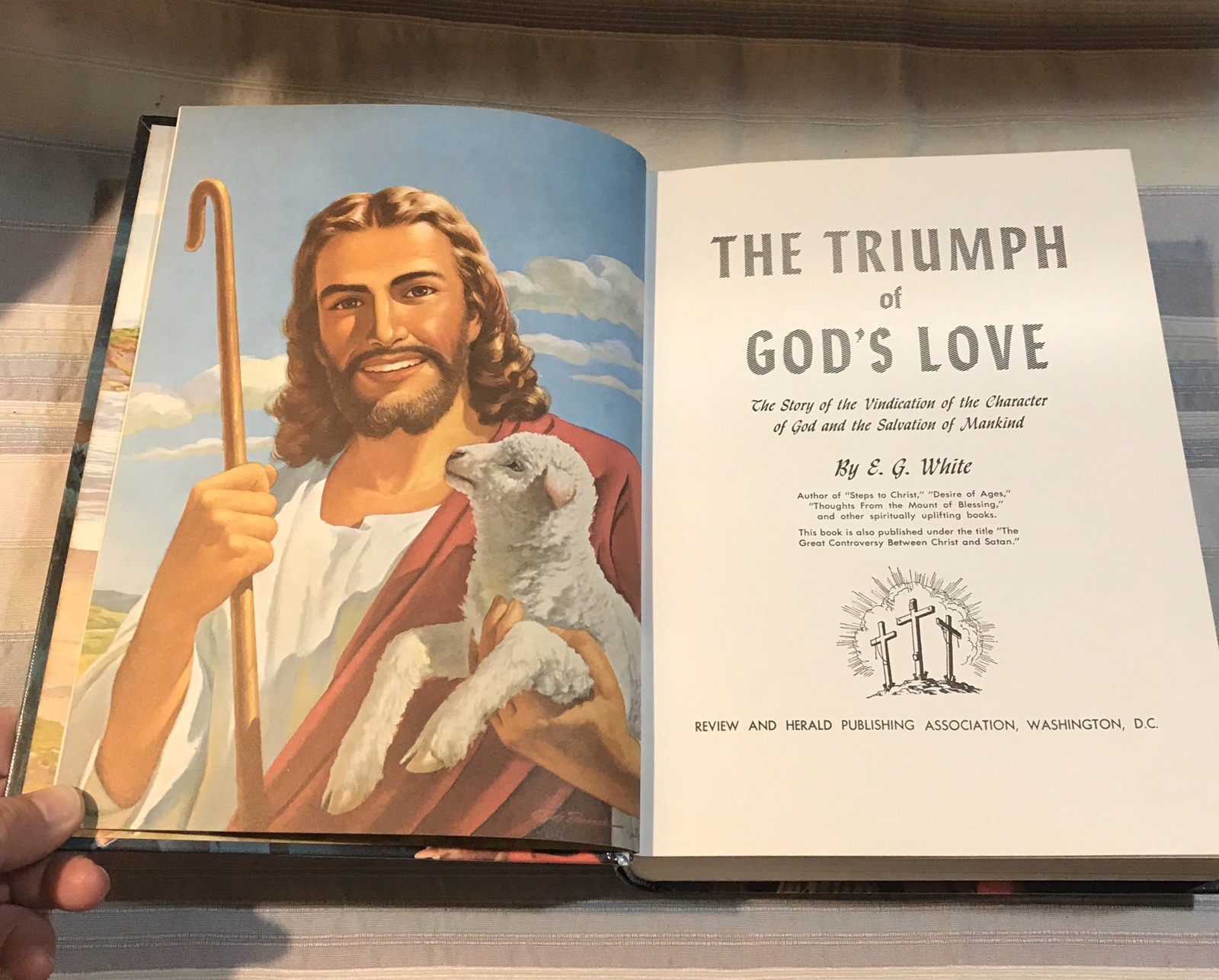 The Triumph of God’s Love By Ellen G White 1957 Hardcover Book With 656 Pages