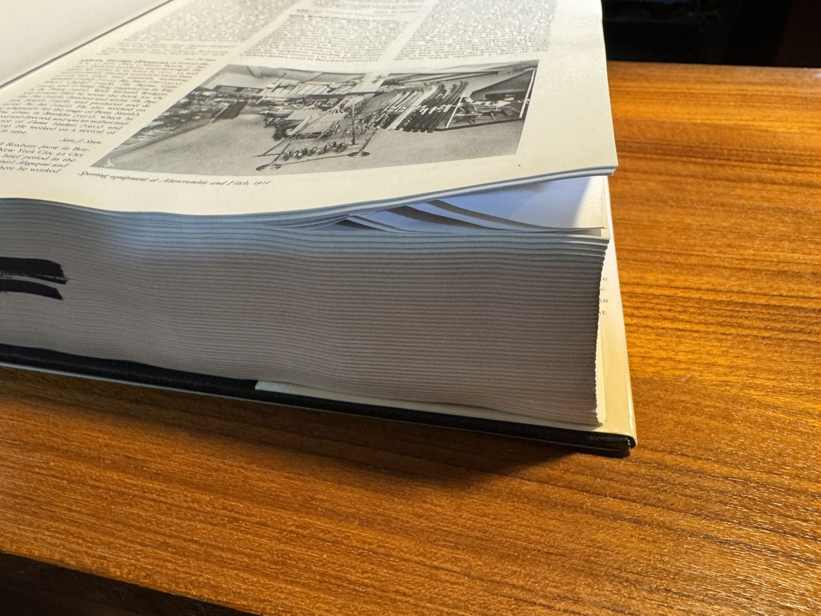 The Encyclopedia of New York City by Kenneth T. Jackson NYHS Yale University