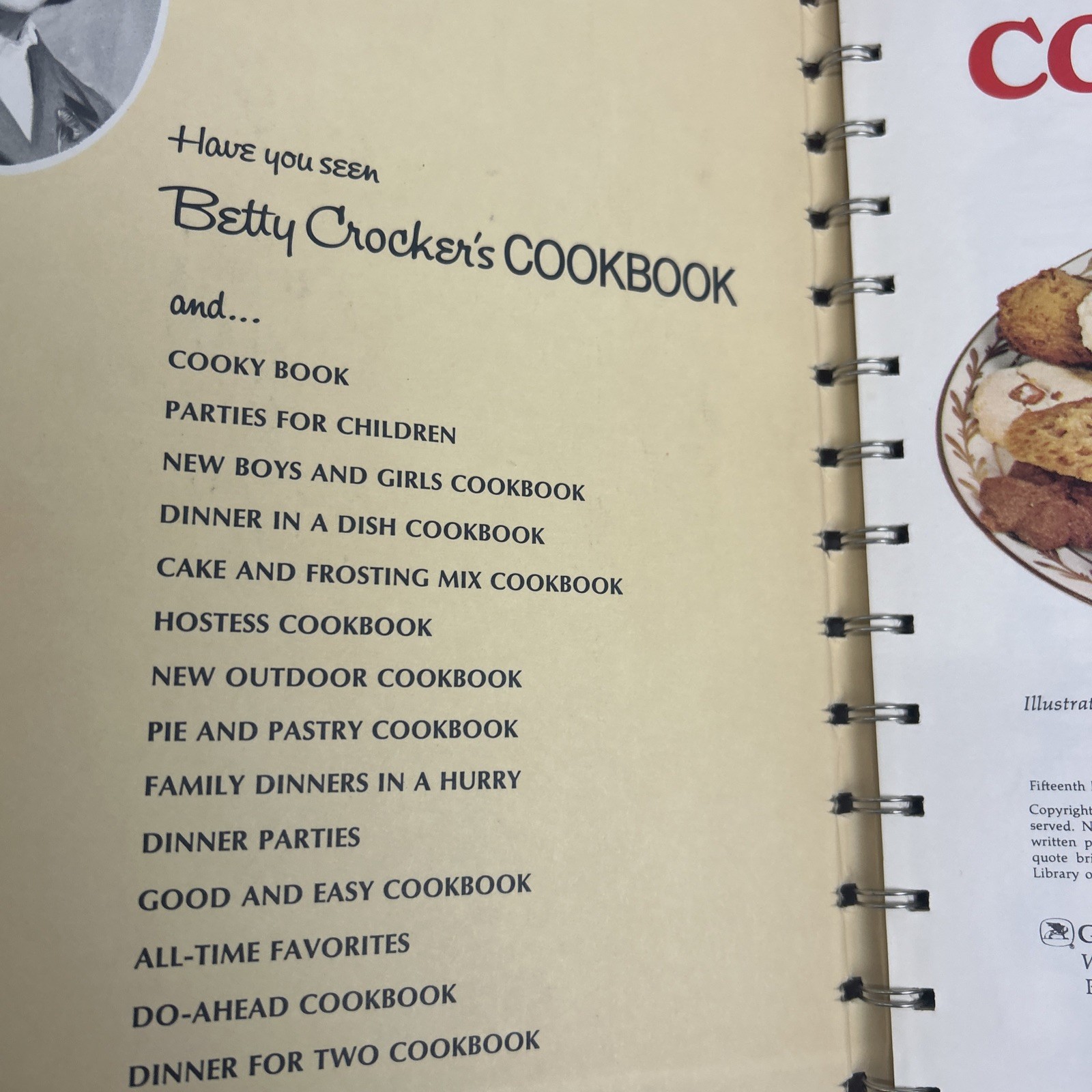 VTG BETTY CROCKER’S COOKY BOOK~1974~15th Printing~156 PAGES~SPIRAL BINDER