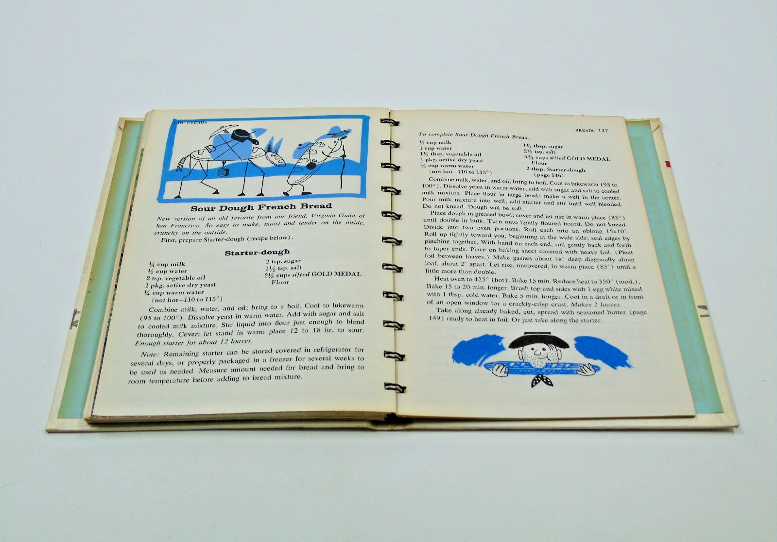 Betty Crocker’s Outdoor Cook Book Vintage 1961 HC With Spiral Golden Press