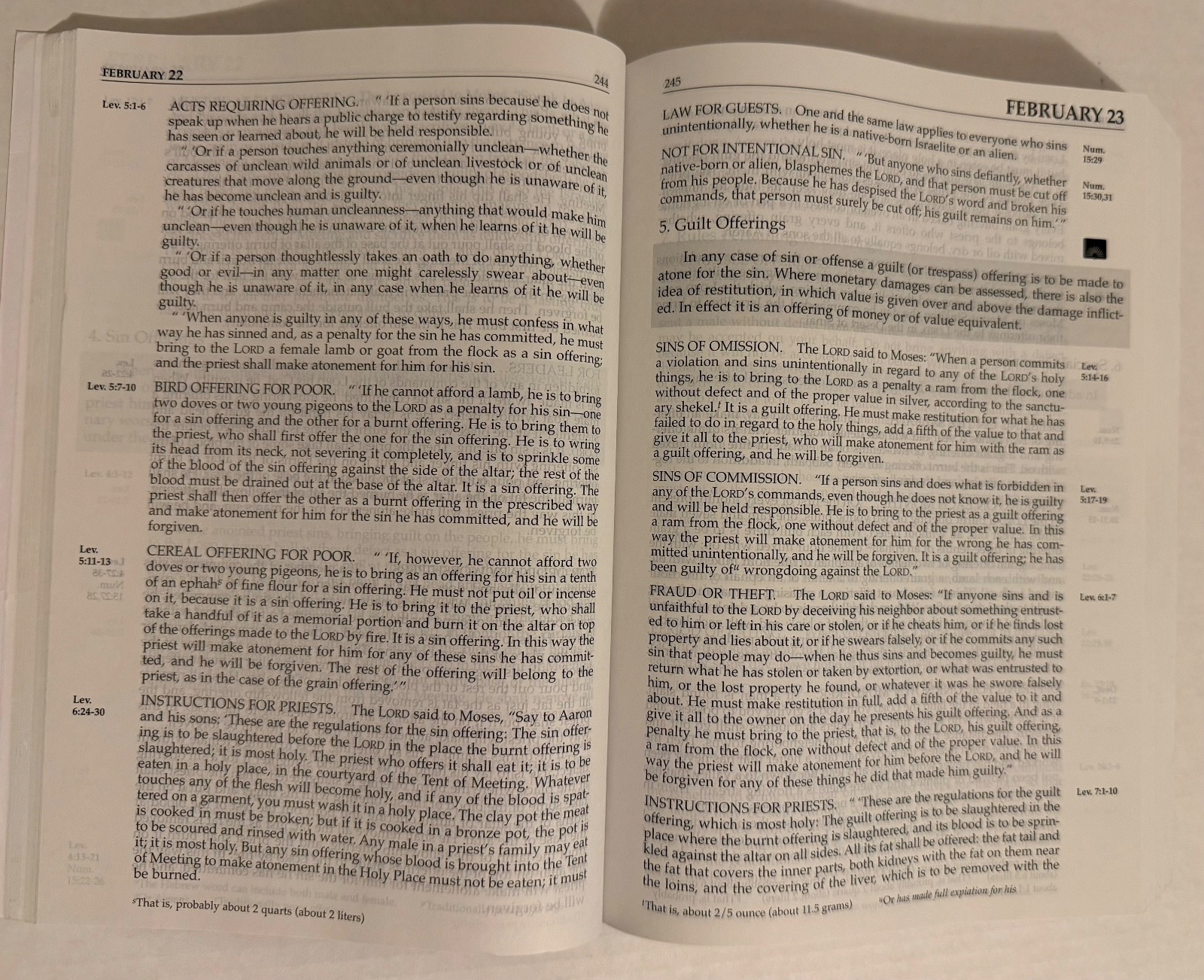 The Daily Bible In Chronological Order 365 Daily Readings NIV Large Print Ed PB