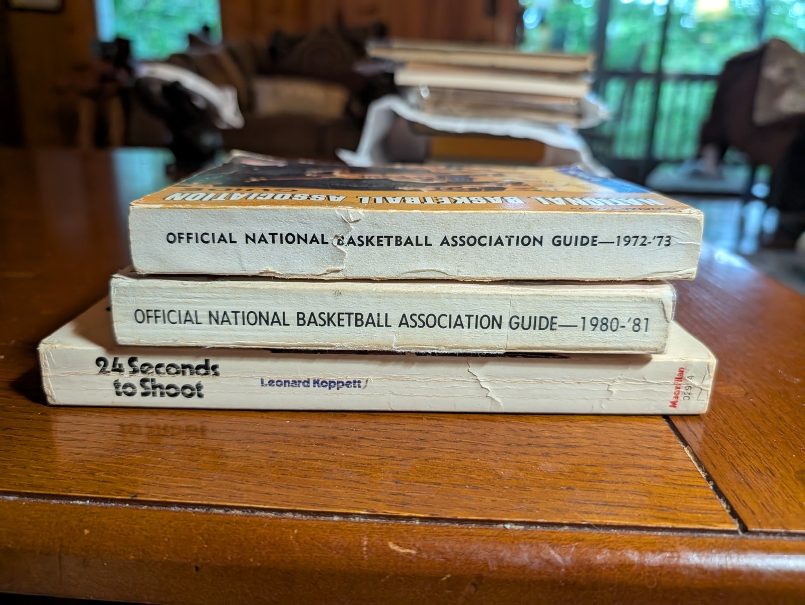 Vintage NBA Basketball Guides 1972-73 1980-81 + 24 Seconds to Shoot Koppett…