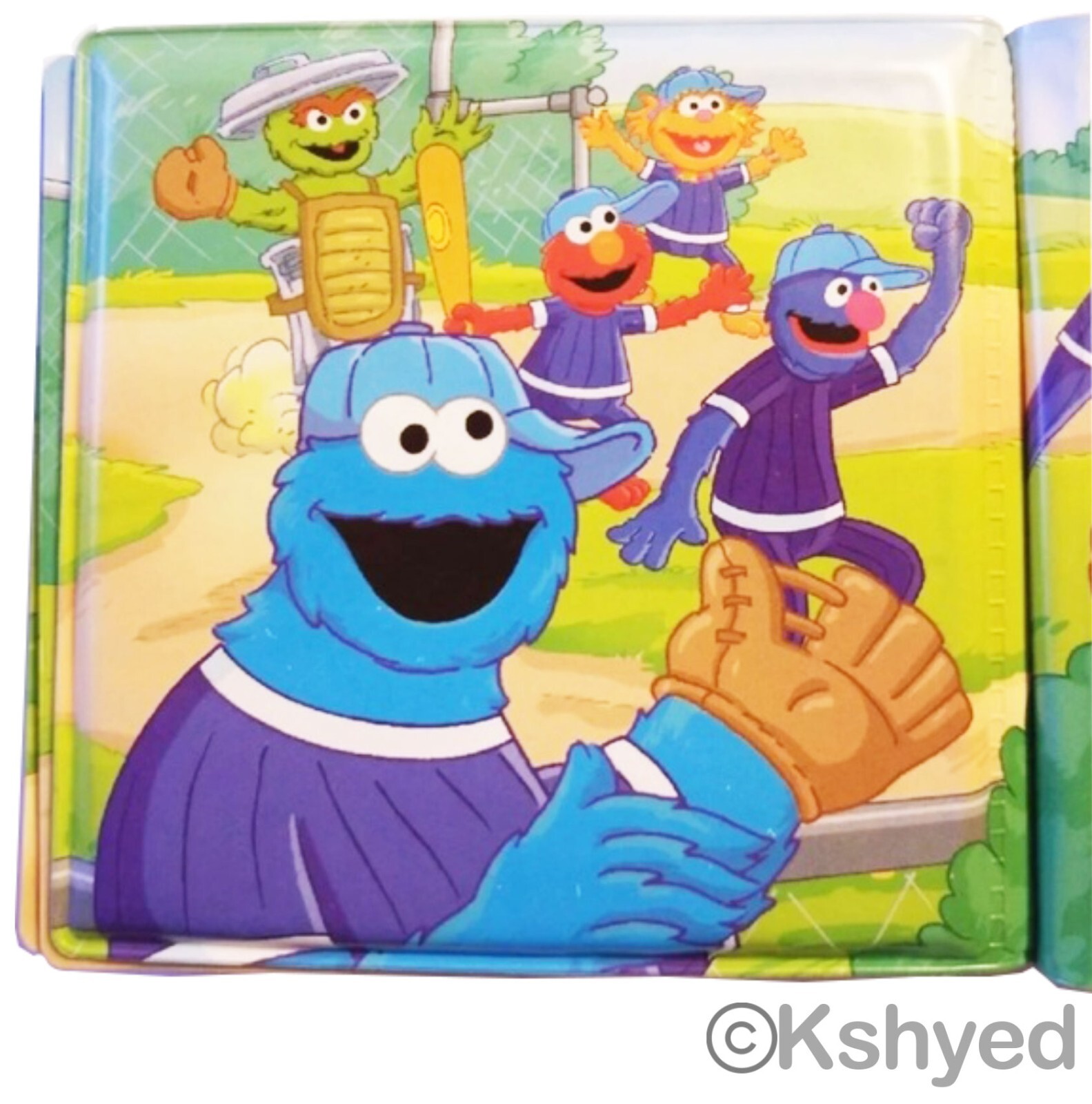 (1 Pack) Sesame Street Elmo`s Home Run Bubble Book – Great For Bath Time – New