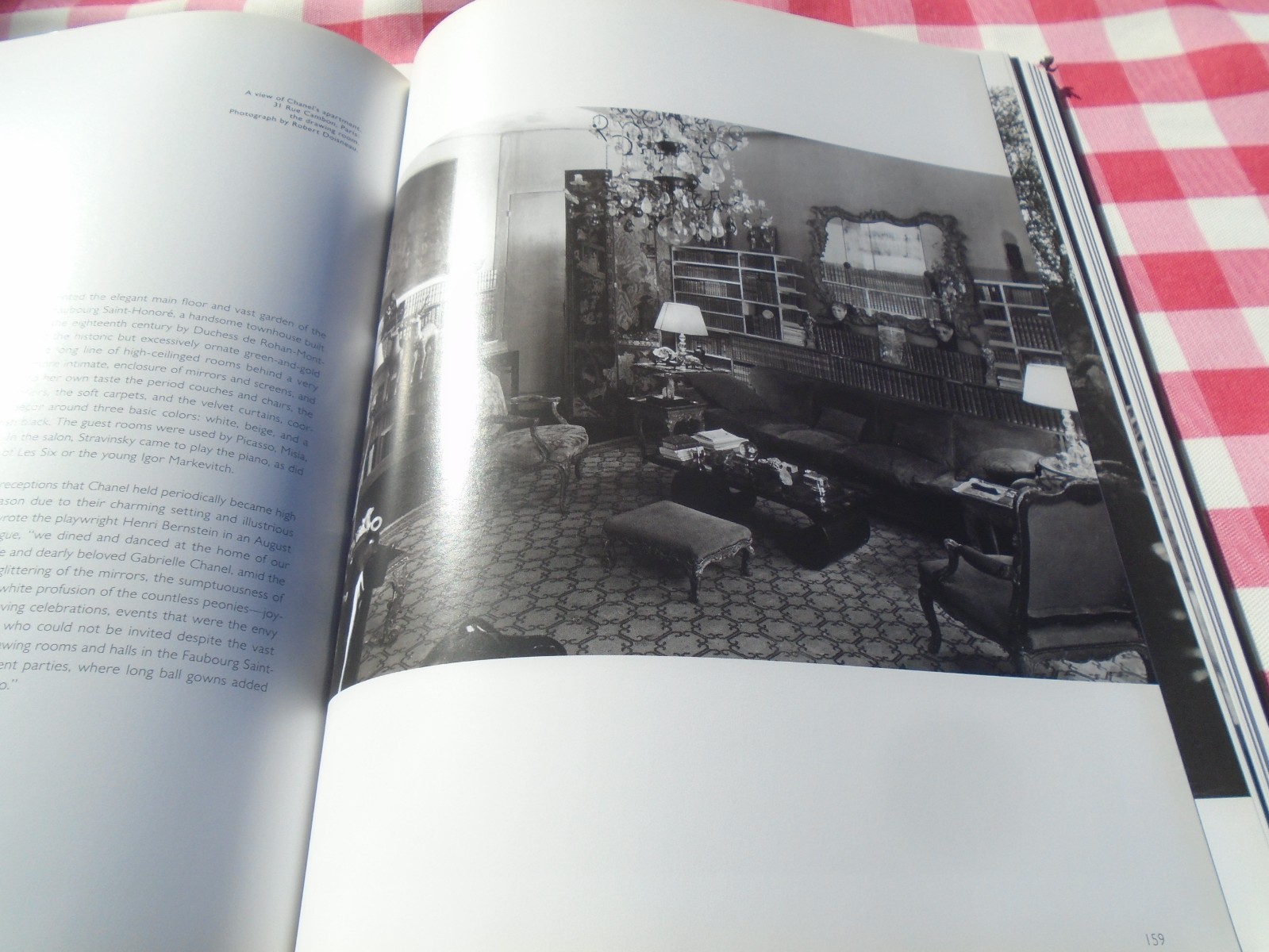 Chanel: A Fashionable History By Jean Leymarie Hardcover