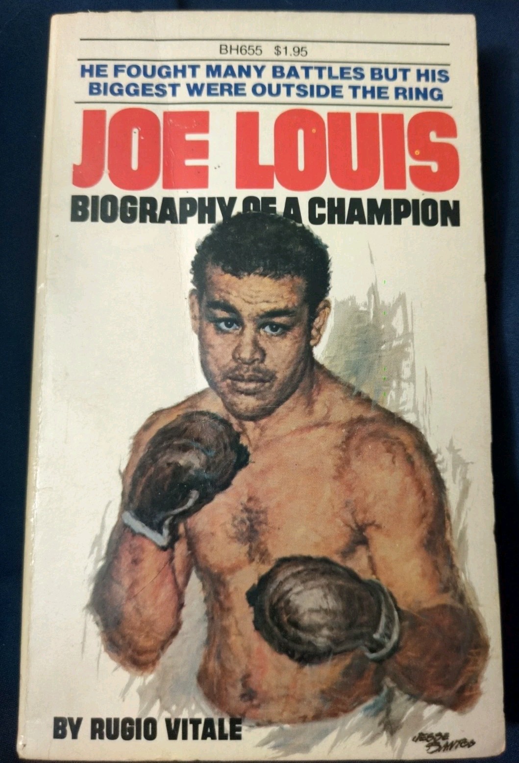 Joe Louis Biography of a Champion by Rugio Vitale PB Book 1979 BOXING