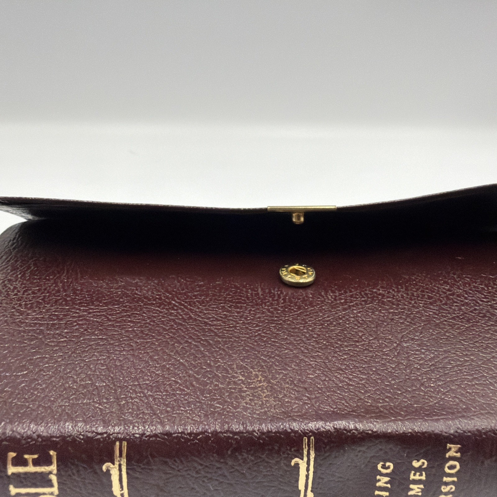 Holy Bible King James Version Barbour 2003 Burgundy Mini Leather Bound Pocket