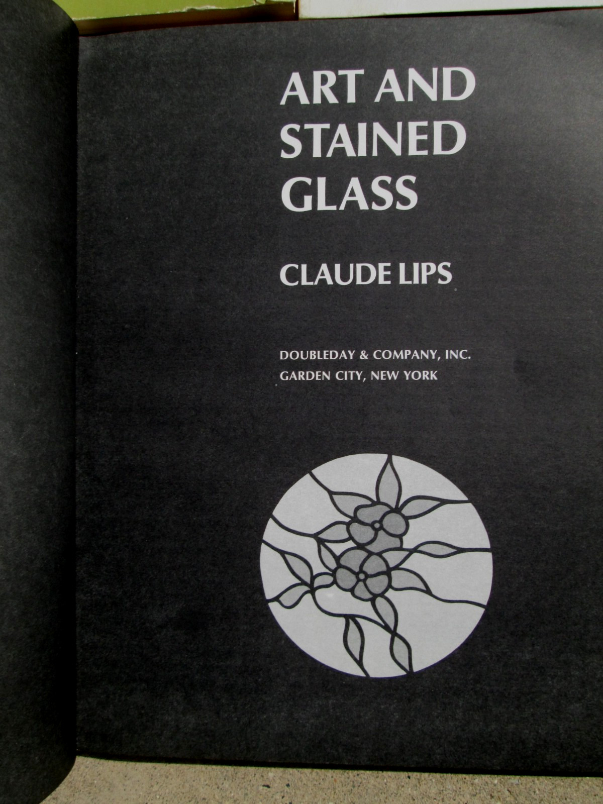 1970’s Lot of 3 Stained Glass Paperback Books Basic Manual/Art and Stained Glass