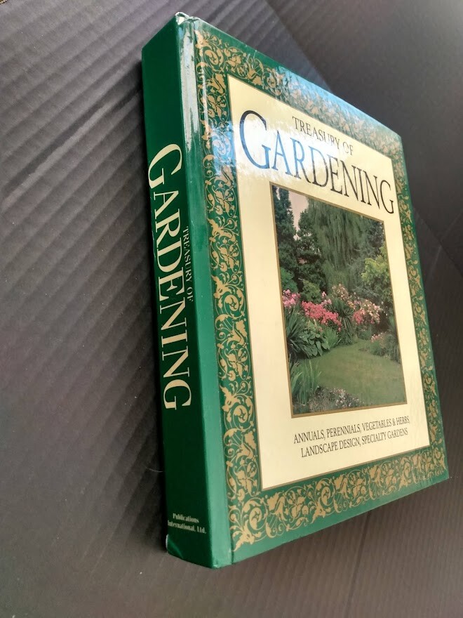 Vintage Treasury of Gardening by Ambler (1993, Hardcover) 576 Pages Padded Cover