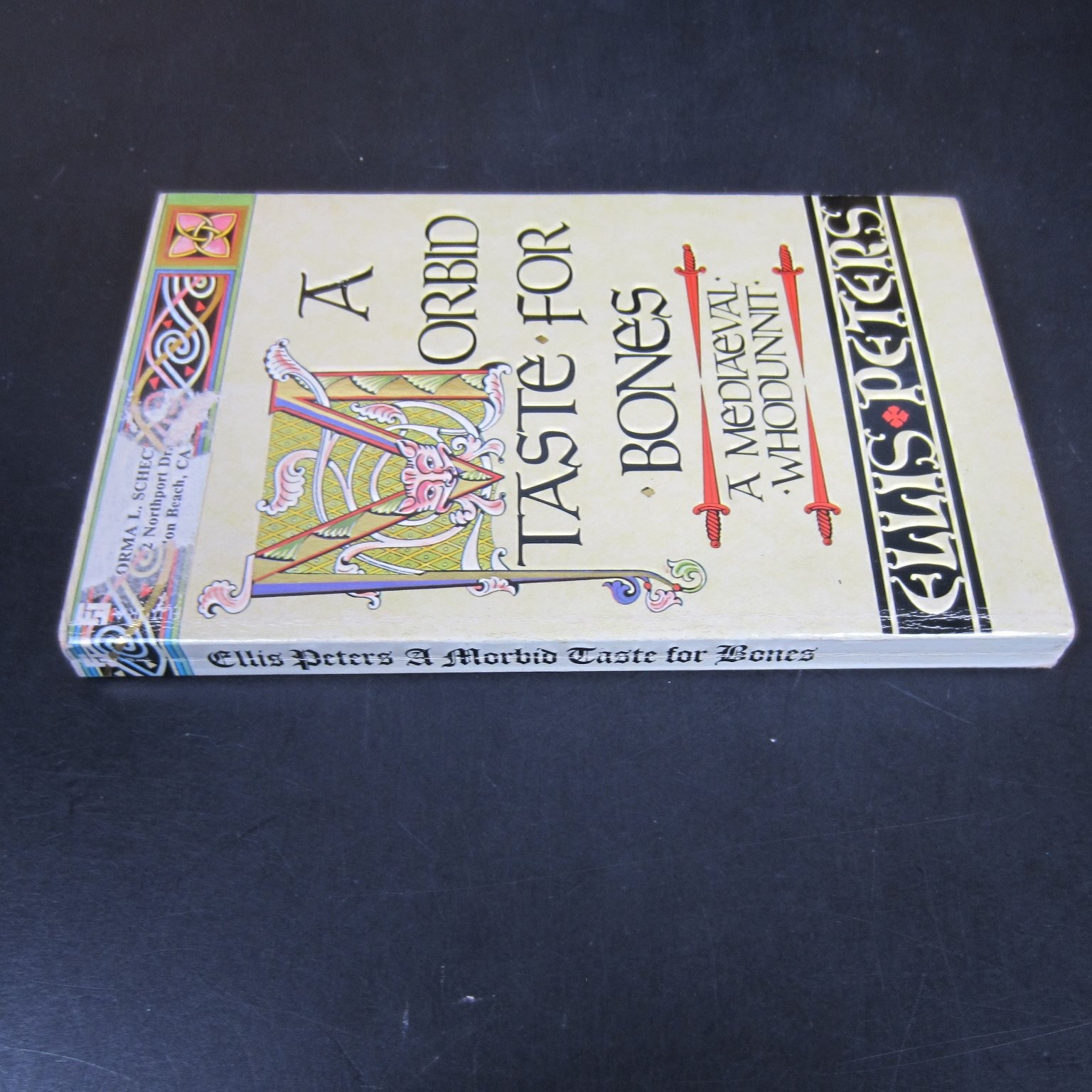 A Morbid Taste for Bones Ellis Peters 1984 Futura Medieval Mystery Whodunnit PB