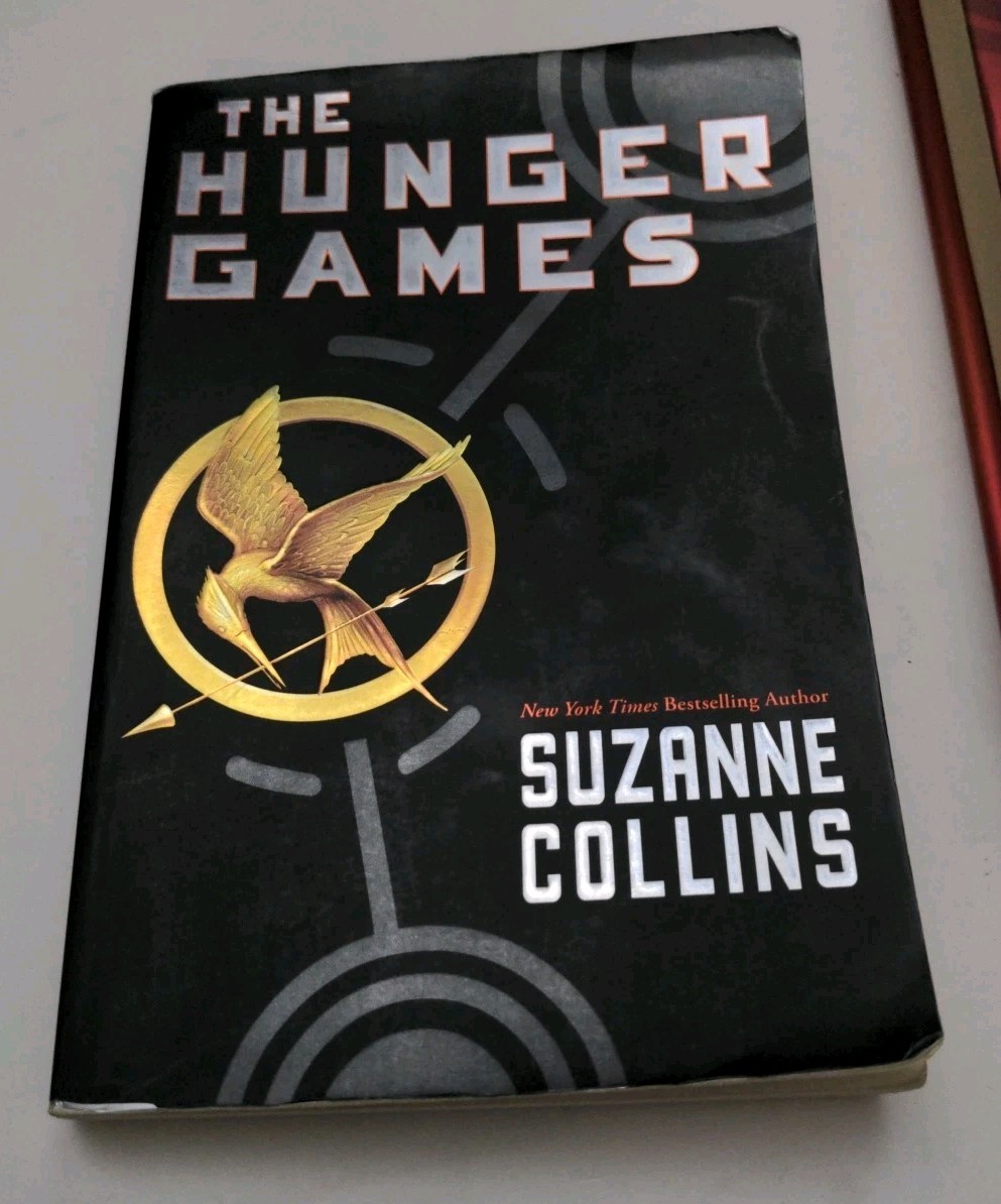 The Hunger Games Trilogy Suzanne Collins Mixed Book Lot 1 Paperback 2 Hard Cover