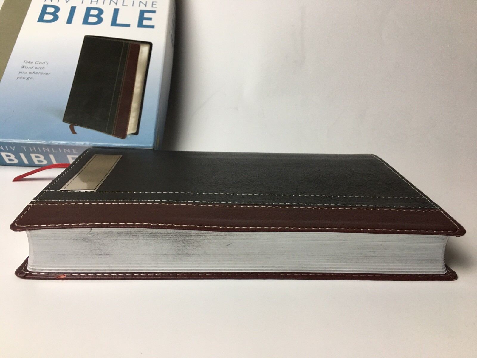 NIV Thinline Bible Charcoal/Maroon Christs Word Red 8.5x5x1 Silver Pg Edges Gift