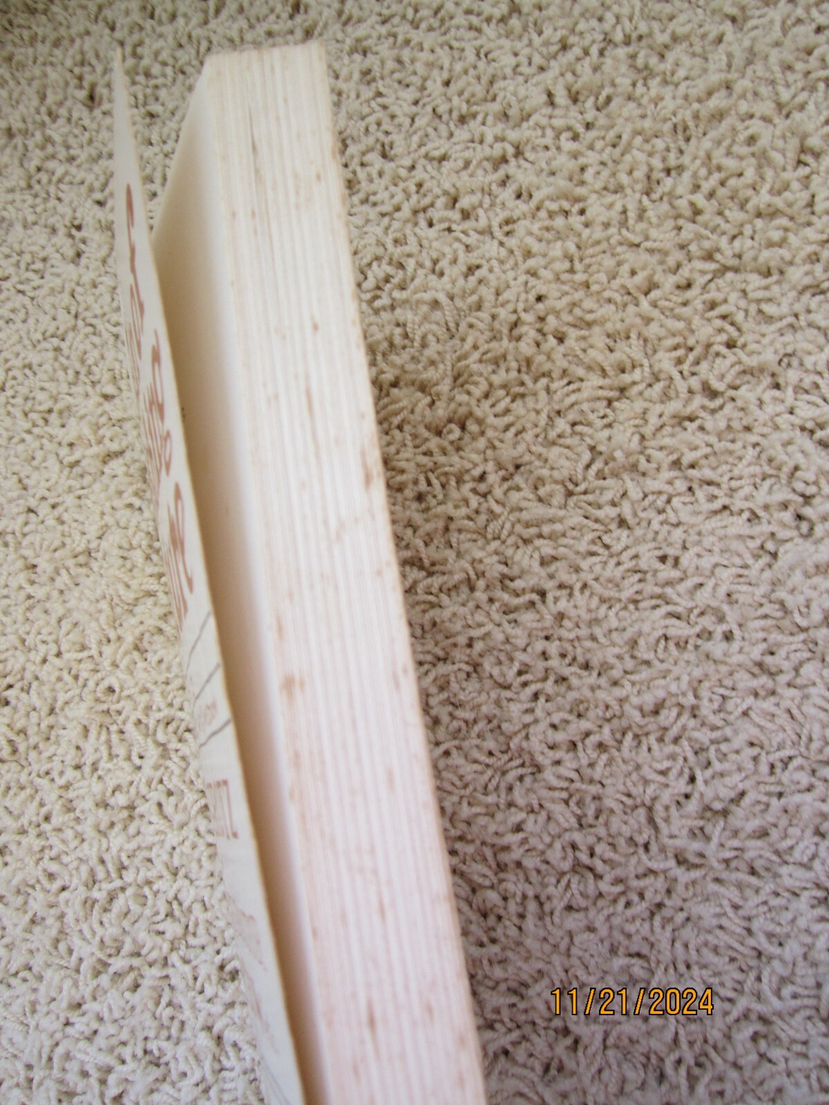 „The Fun of Refinishing Furniture“ 1976 Grotz 244 pages ISBN 0-385-14916-6