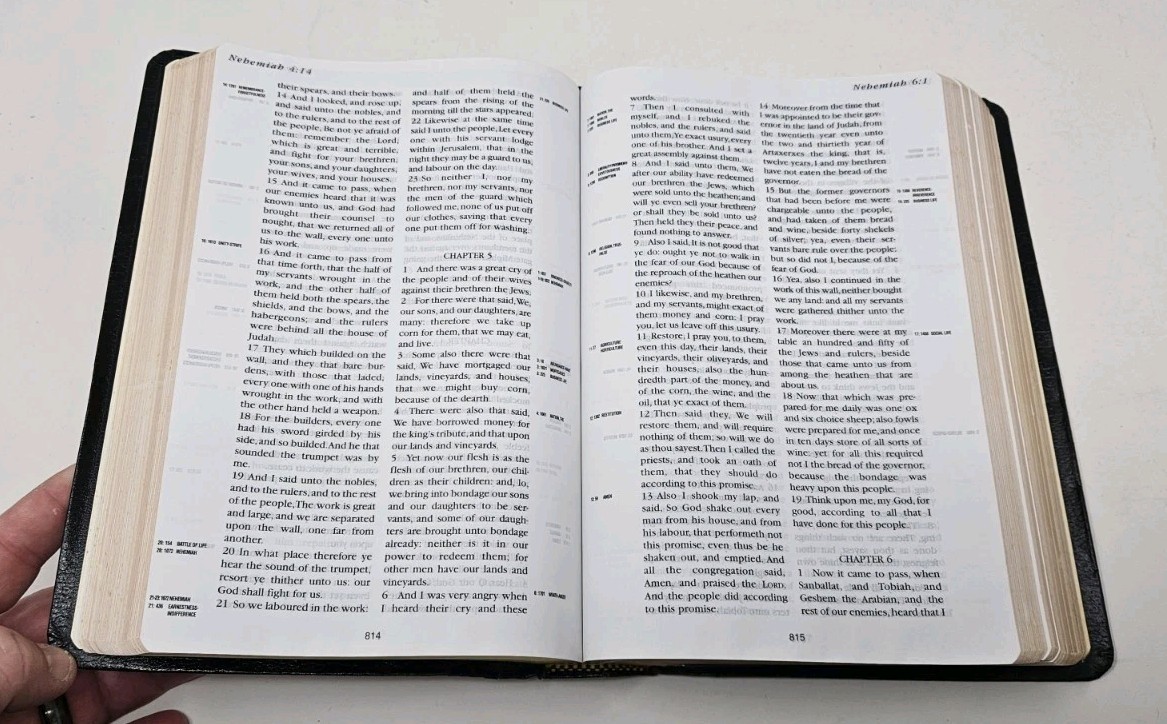 The Prophecy Bible Morris Cerullo KJV World Evangelism Bible Leather First Editi