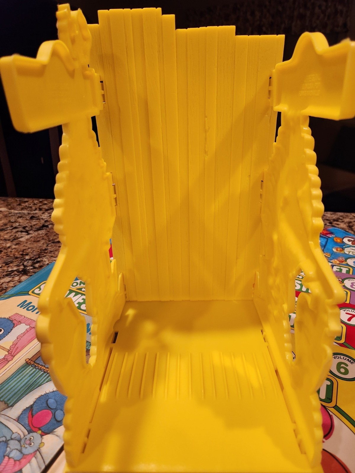 1989 On My Way w/ Sesame Street Library Complete 15 Volume Set, Big Bird Stand