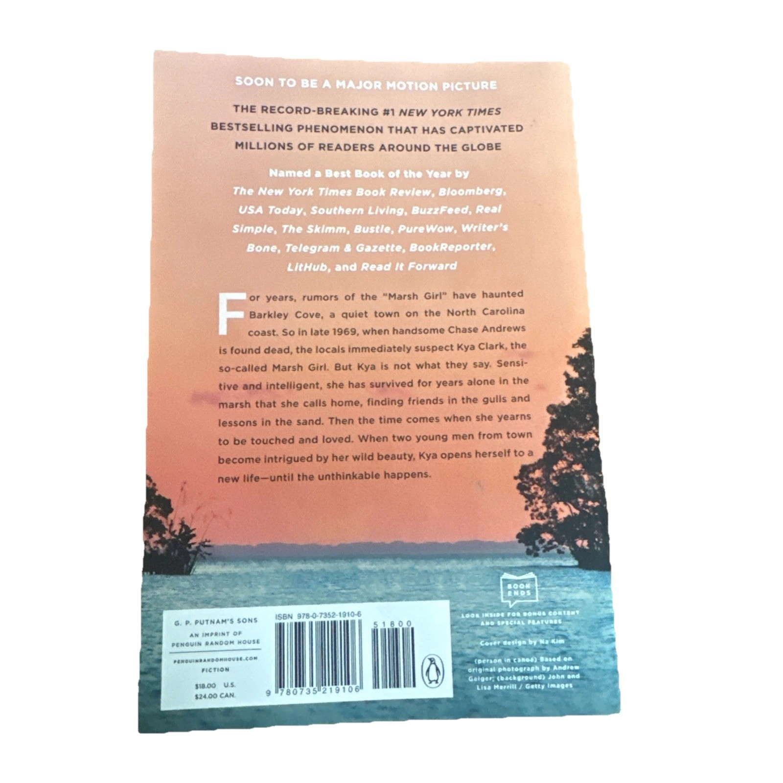 Where the Crawdads Sing: Reese’s Book Club by Delia Owens 2021