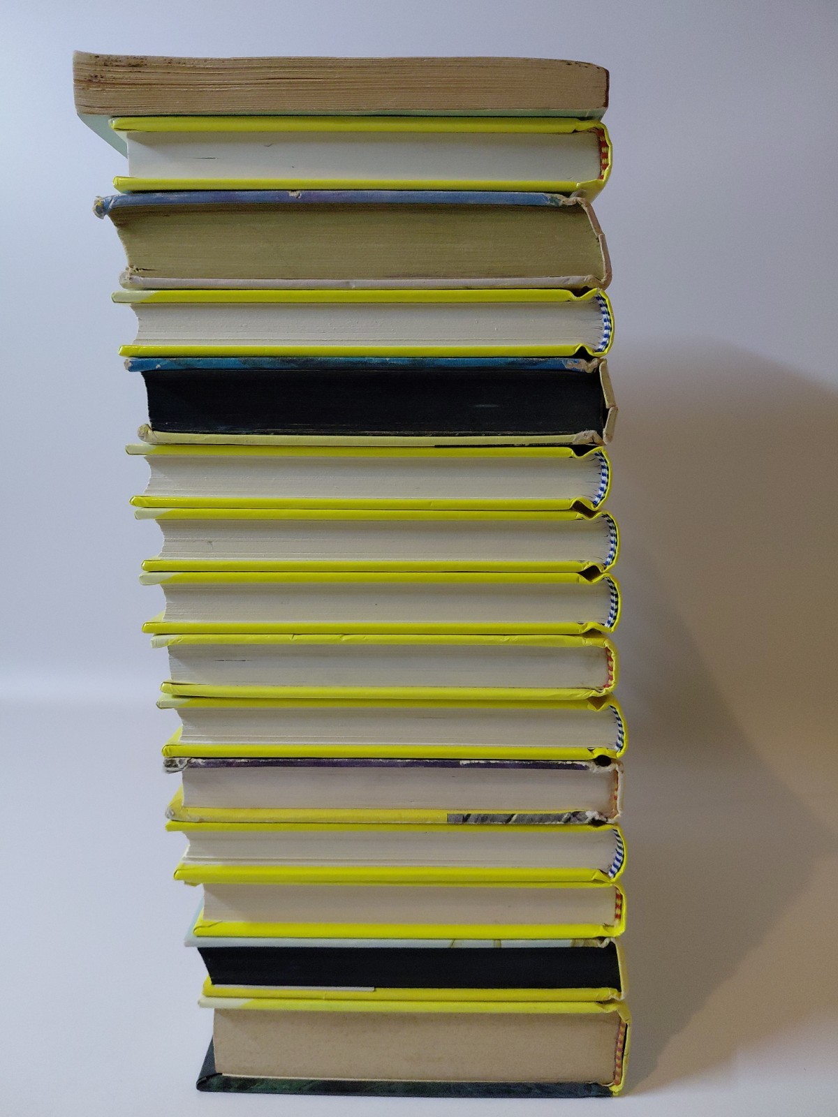 Nancy Drew Mystery Stories by Carolyn Keene – Lot Of 15 Books 1-4, 6, 8, 11,…
