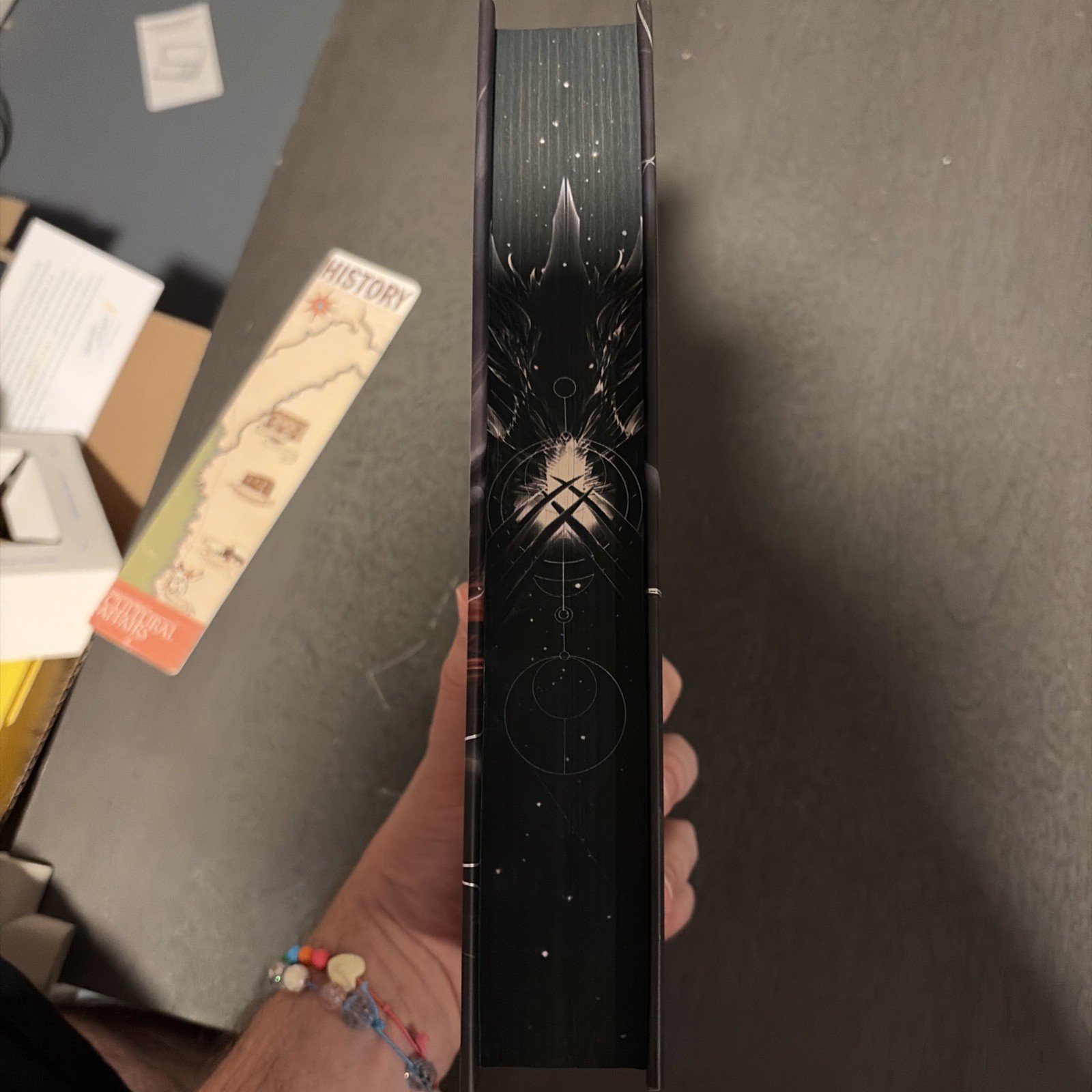 Hyperion Dan Simmons The Broken Binding 1st Print & Bookmark