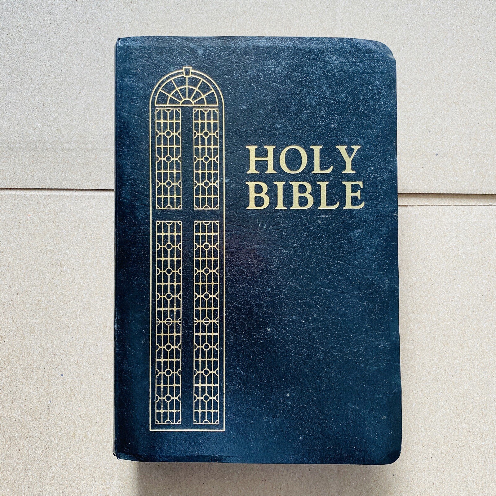 🔥1990, Nelson Regency Holy Bible King James Version Giant Print Red Letter