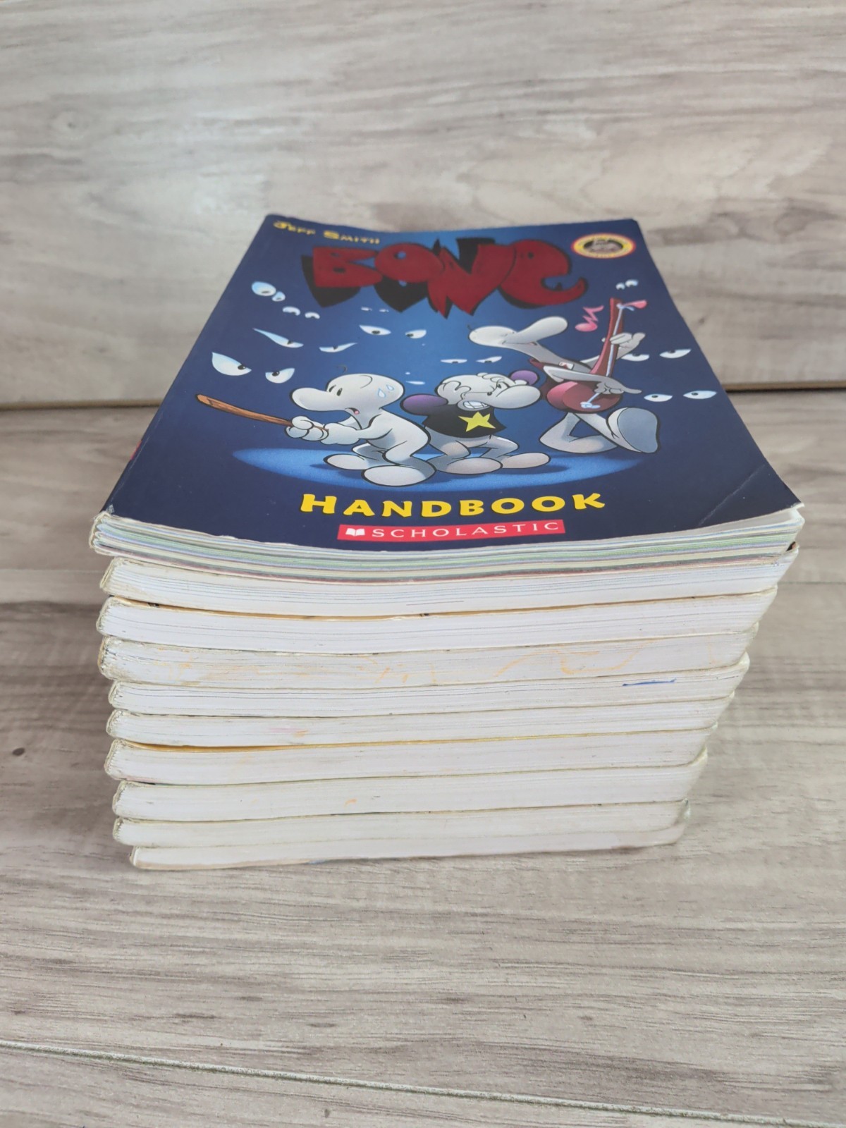 Lot of 10 BONE Graphic Novel Series by Jeff Smith Complete 1-8 & Rose Handbook