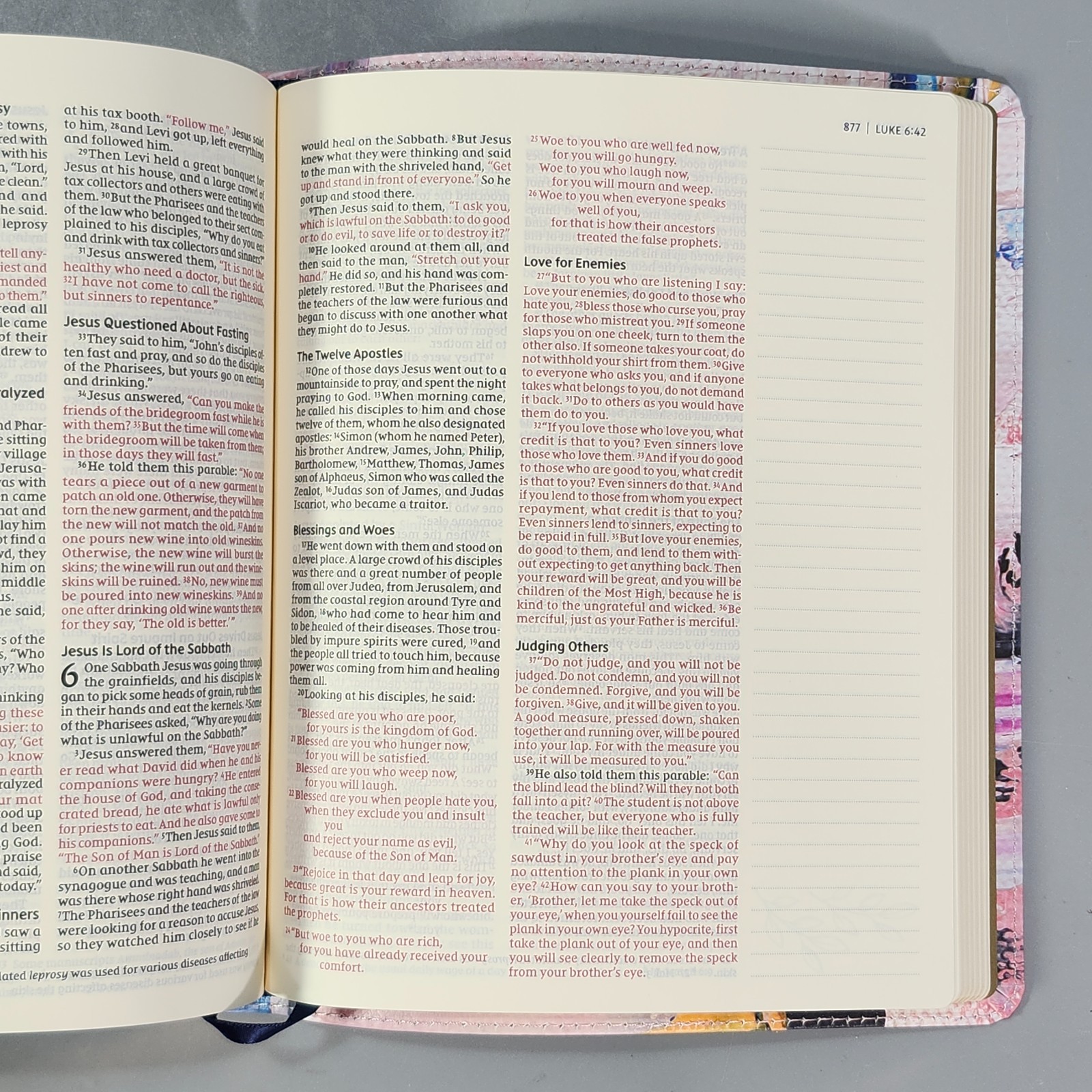 Zondervan NIV Artisan Collection Bible Jesus Word in Red Leathersoft Multicolor