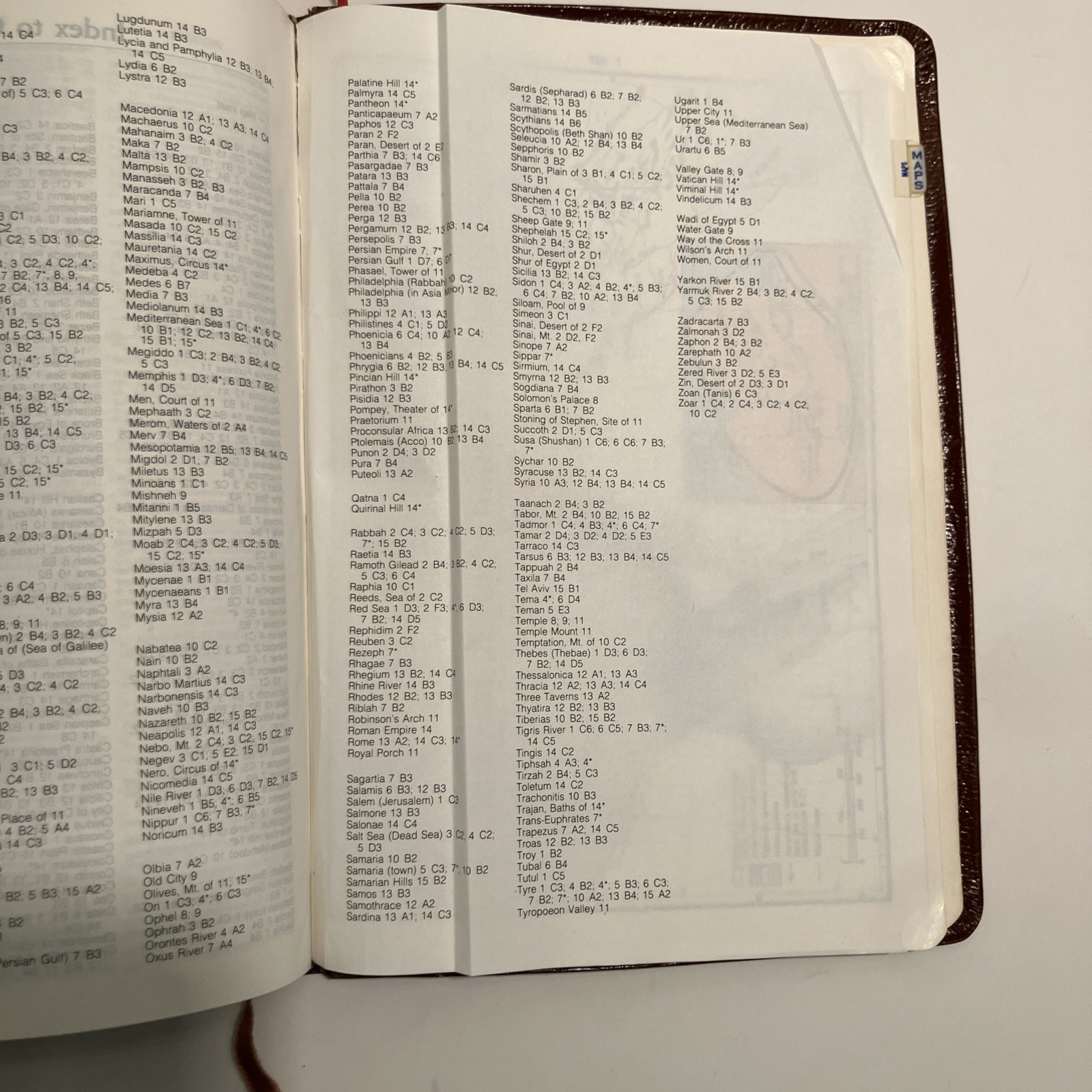 VTG NIV Study Bible Red Letter Zondervan 1985 Bonded Leather Meticulously Tabbed