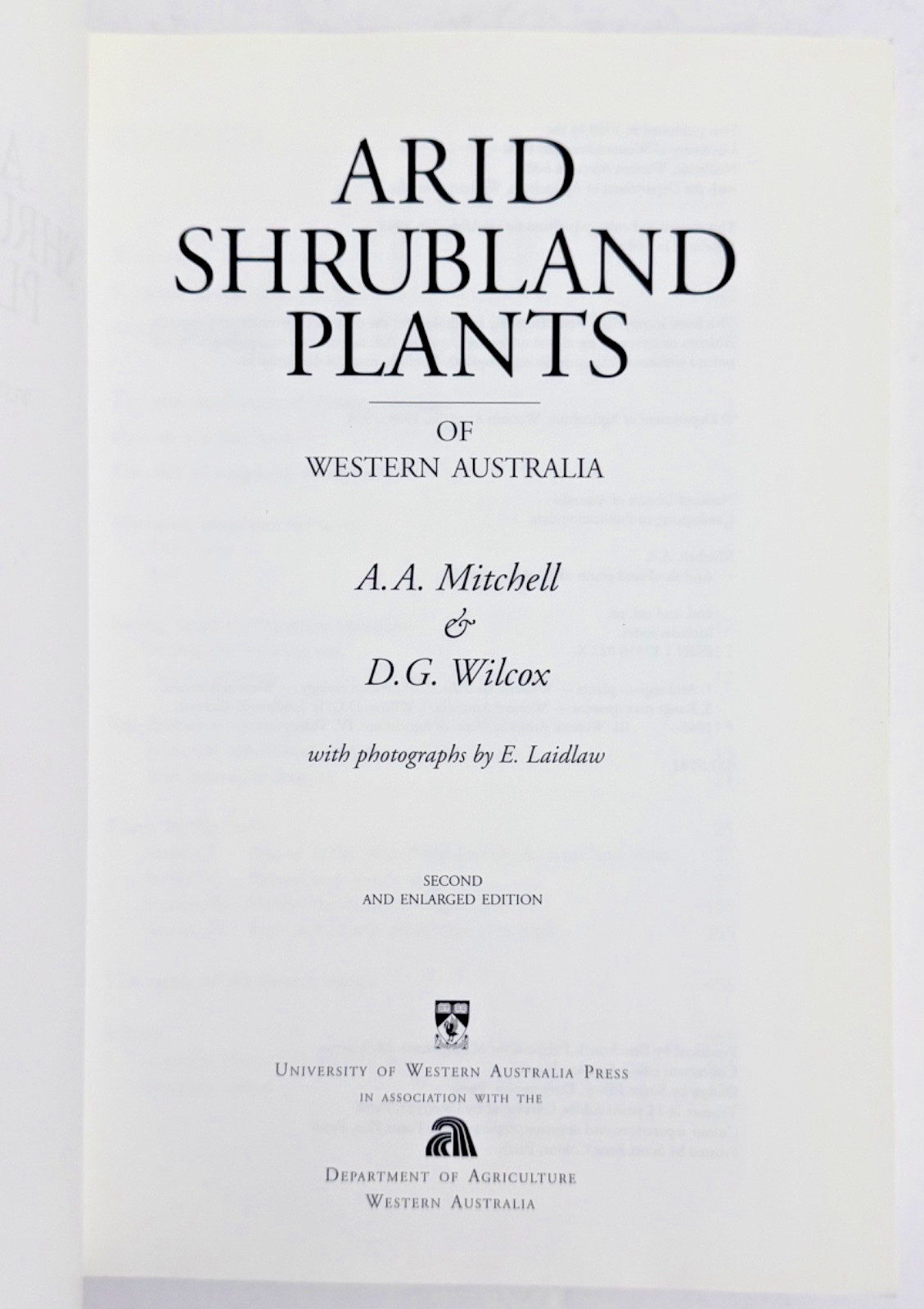 Arid Shrubland Plants of Western Australia by Mitchell & Wilcox 2nd Ed. 1998 PB