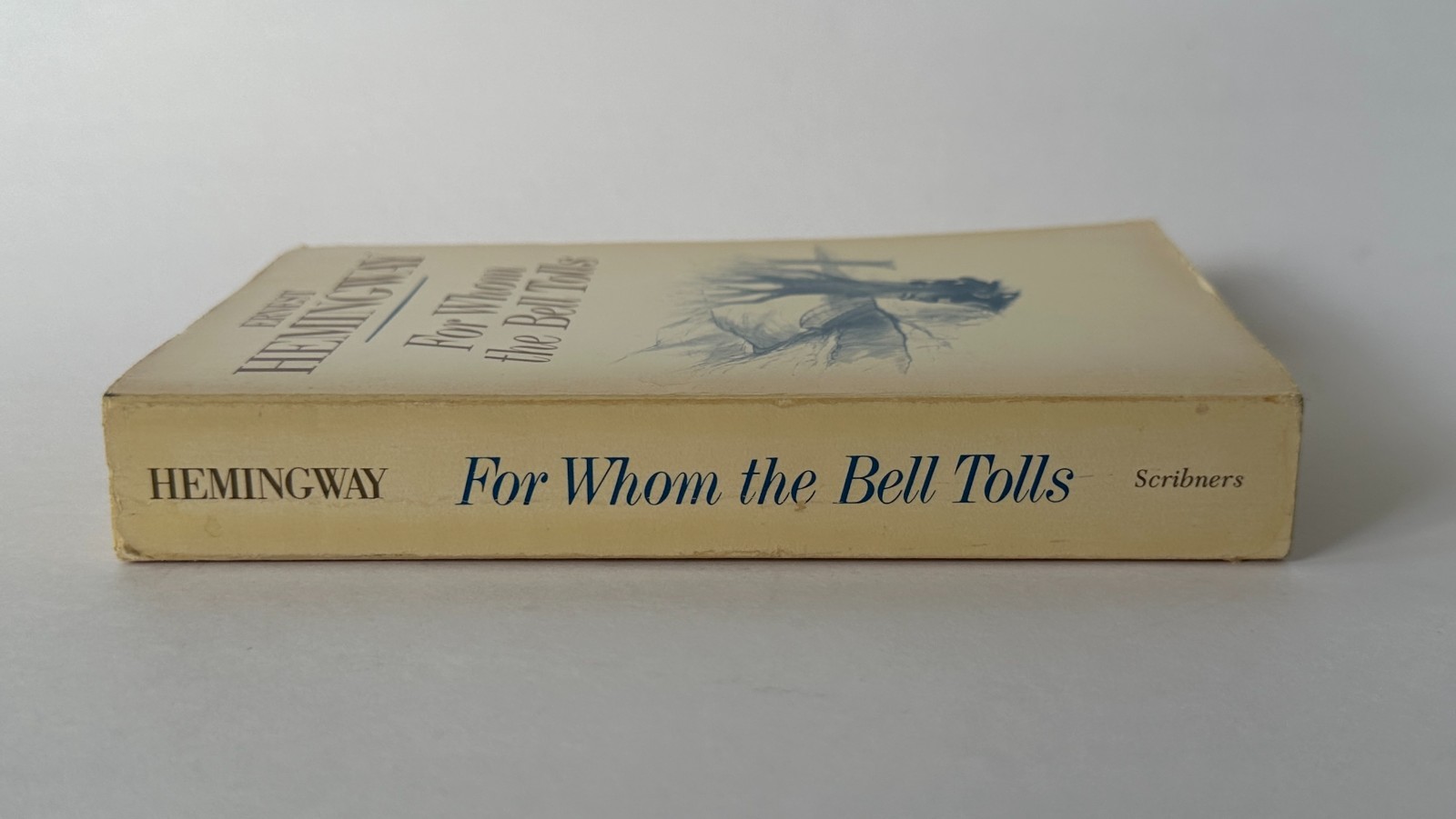 ERNEST HEMINGWAY For Whom the Bell Tolls | 1982 Scribner Mass Market Paperback