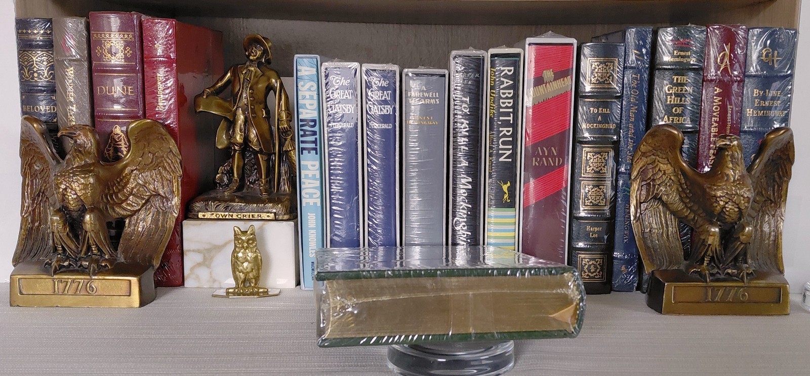 A FAREWELL TO ARMS BY ERNEST HEMINGWAY THE EASTON PRESS BRAND NEW SEALED