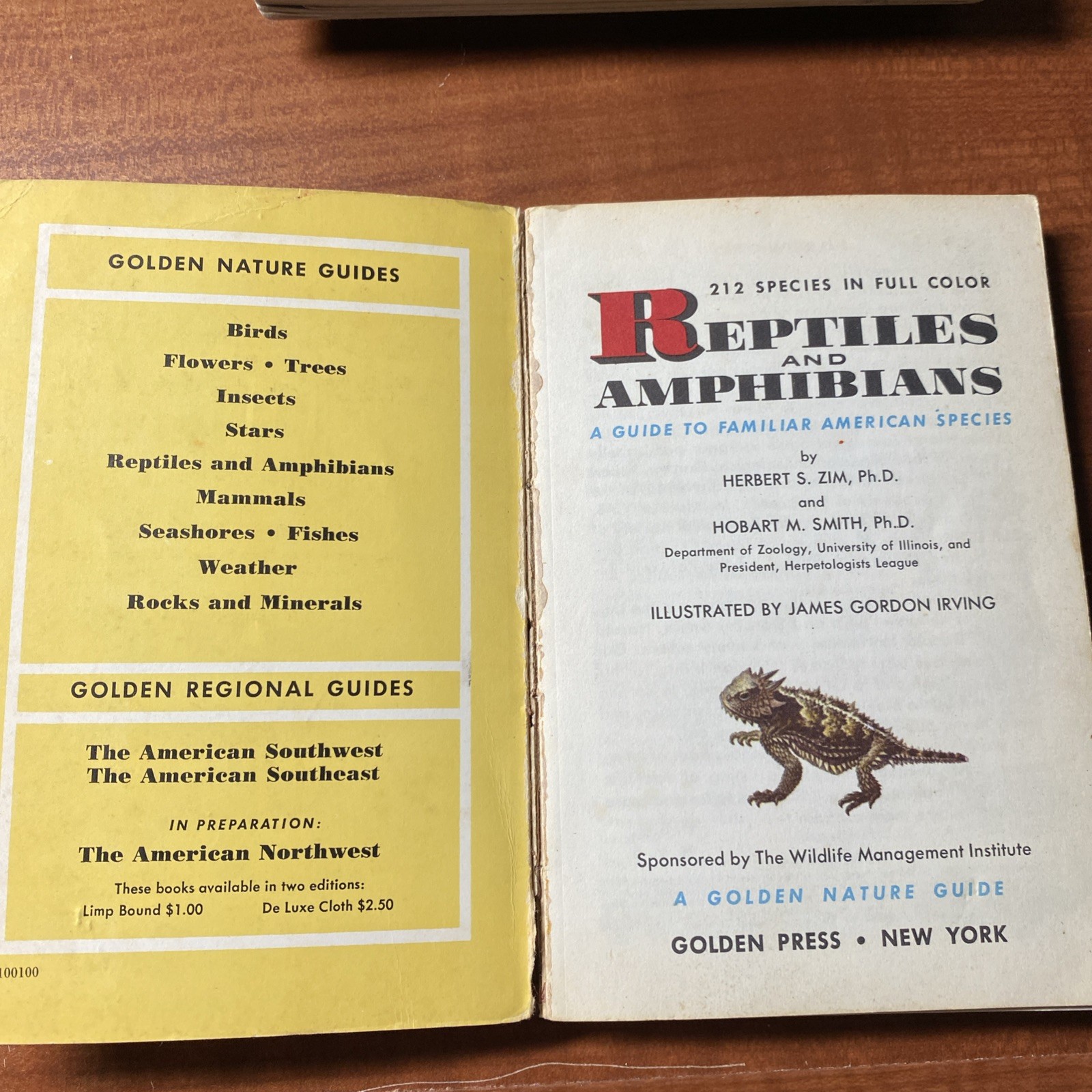 Lot Of 6 Vintage Golden Nature Guides-Small Booklets-Insets pest stars rock ETC