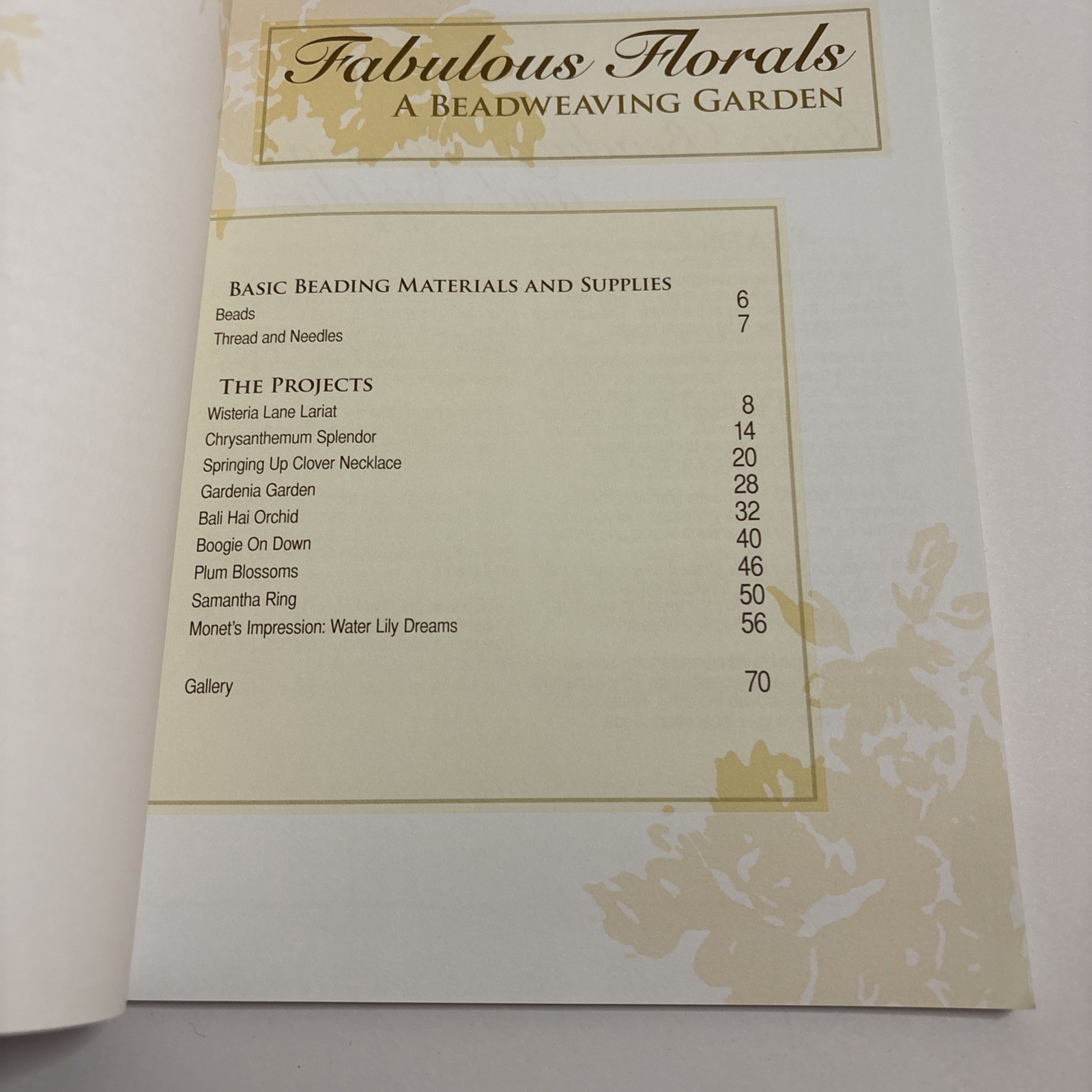 Fabulous Florals : A Beadweaving Garden by Elizabeth Townes, Paperback