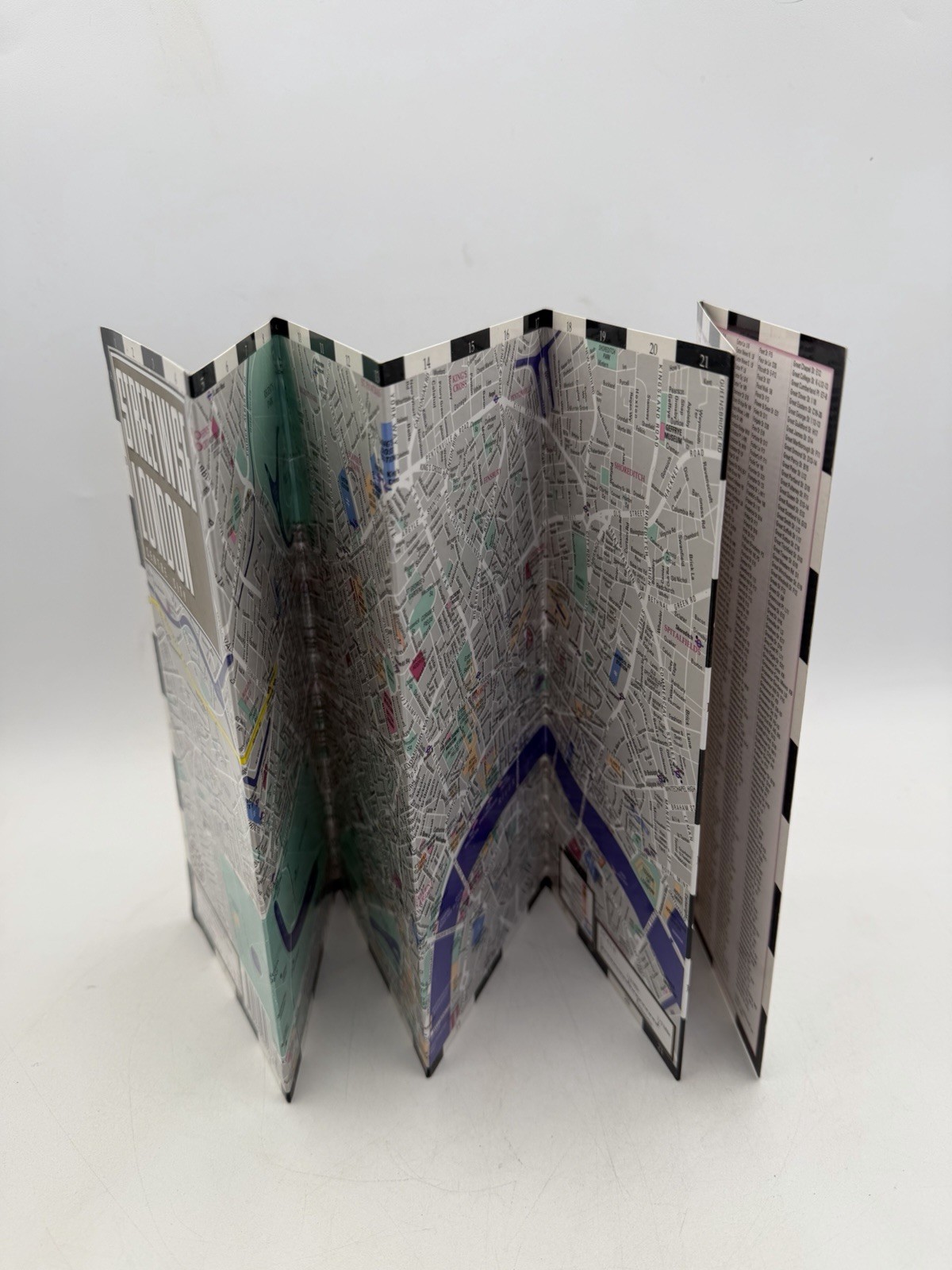 Streetwise London Centre City Laminated Sheet Map Folded 1999
