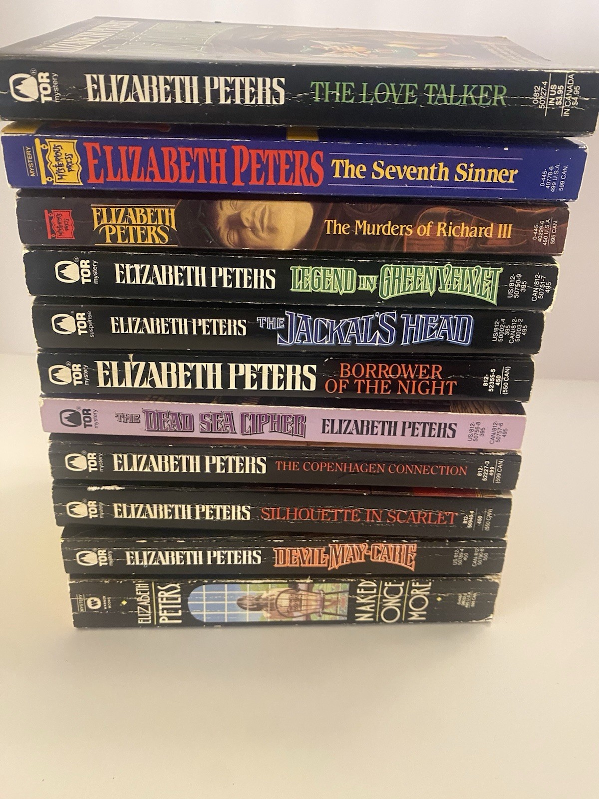 HUGE LOT 12 ELIZABETH PETERS Mystery Books Amelia Peabody Vicky Bliss Paperback