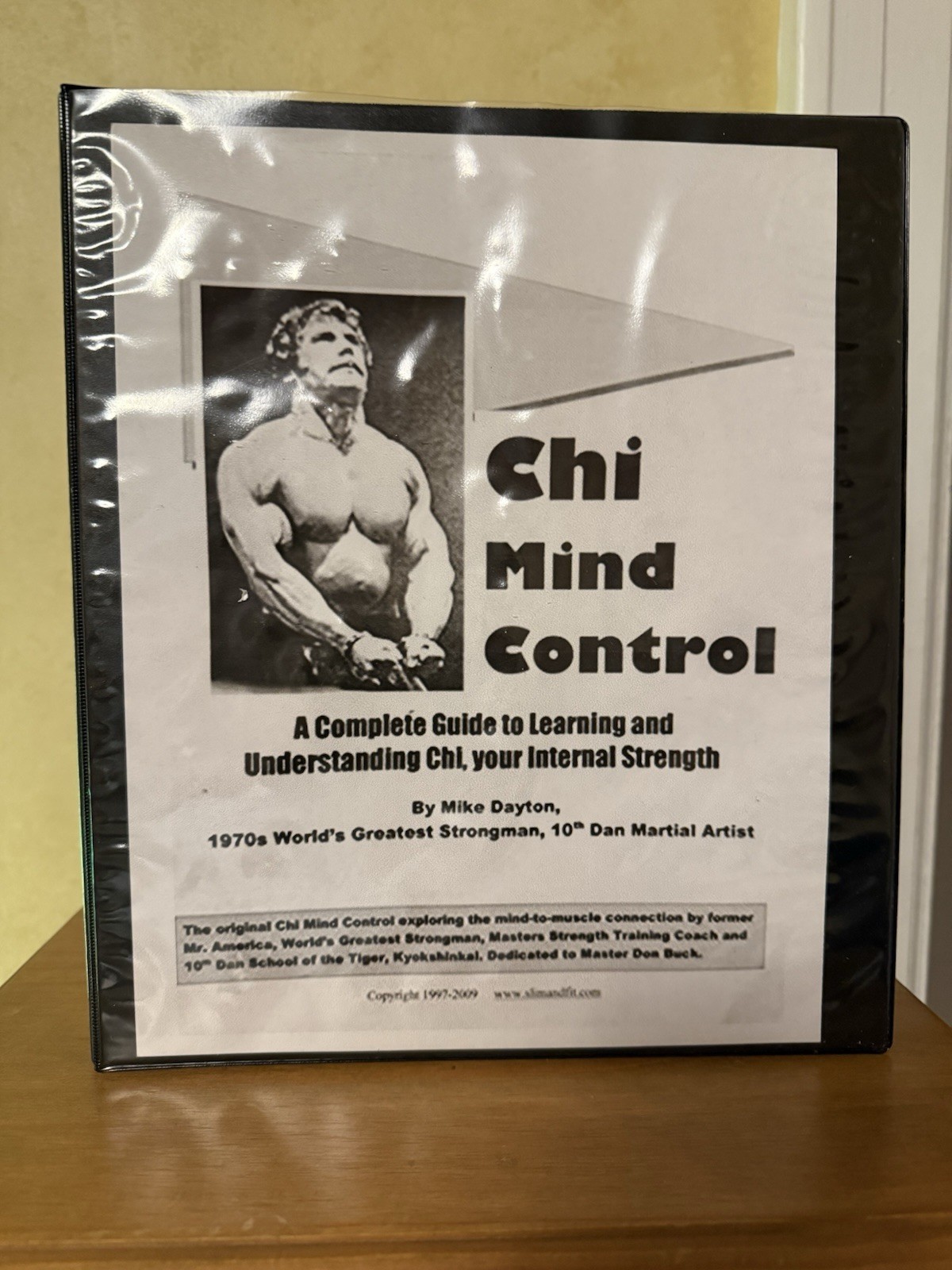 Bodybuilding Powerlifting Mike Dayton Chi Mind Control Rare OOP Book 1978